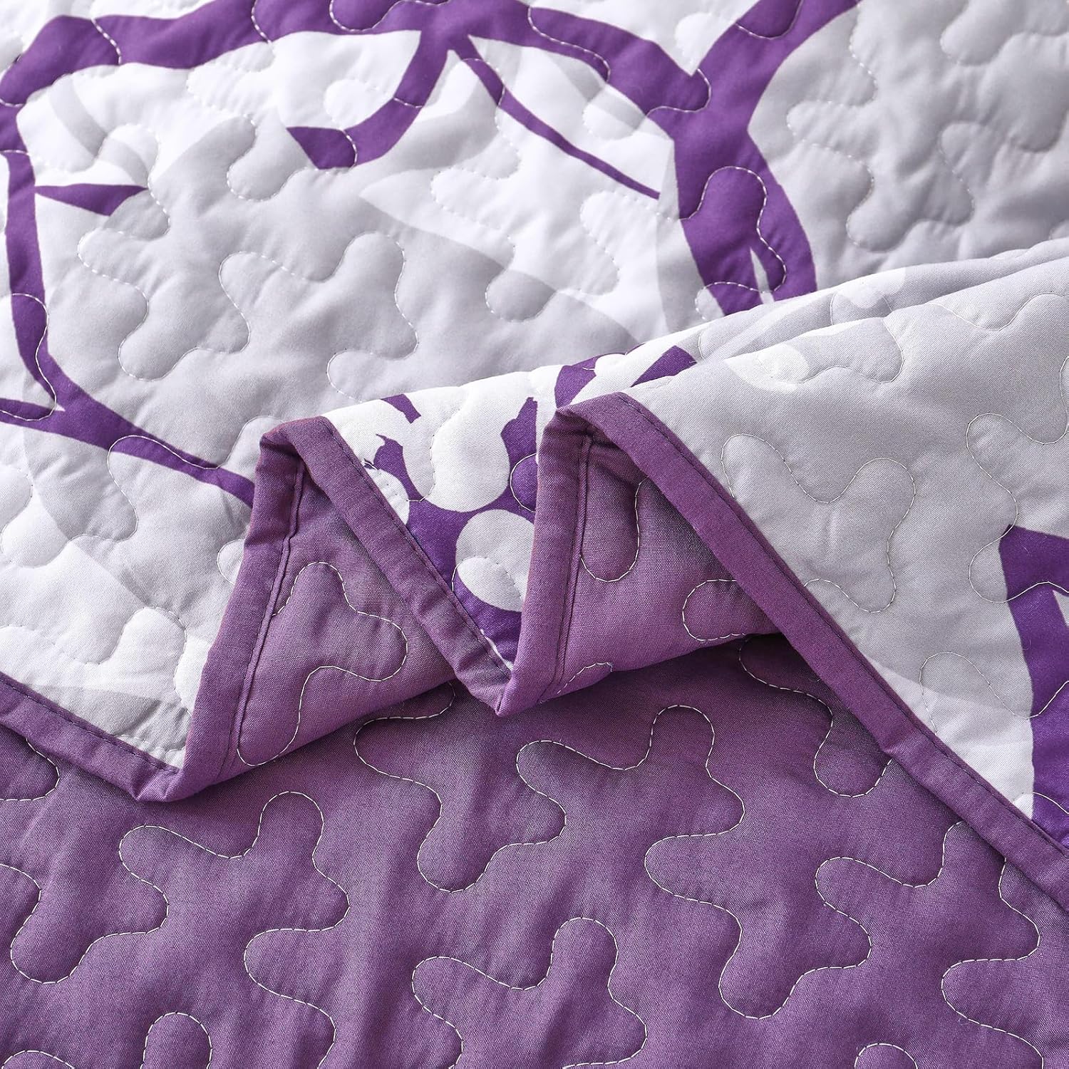 Luxudecor Floral Quilt Set King Size 3 Pieces Purple Flower Bedspread with Pillow Shams Lightweight Soft Microfiber Bed Cover for All Seasons 108"x92" - Image 6