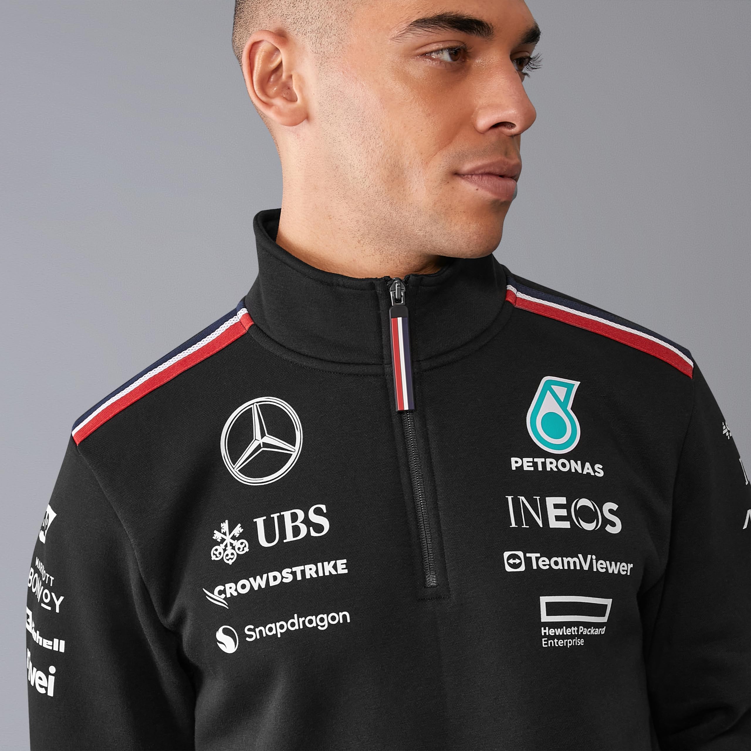 Mercedes AMG Petronas F1 Męski sweter z zamkiem błyskawicznym 2024 - czarny