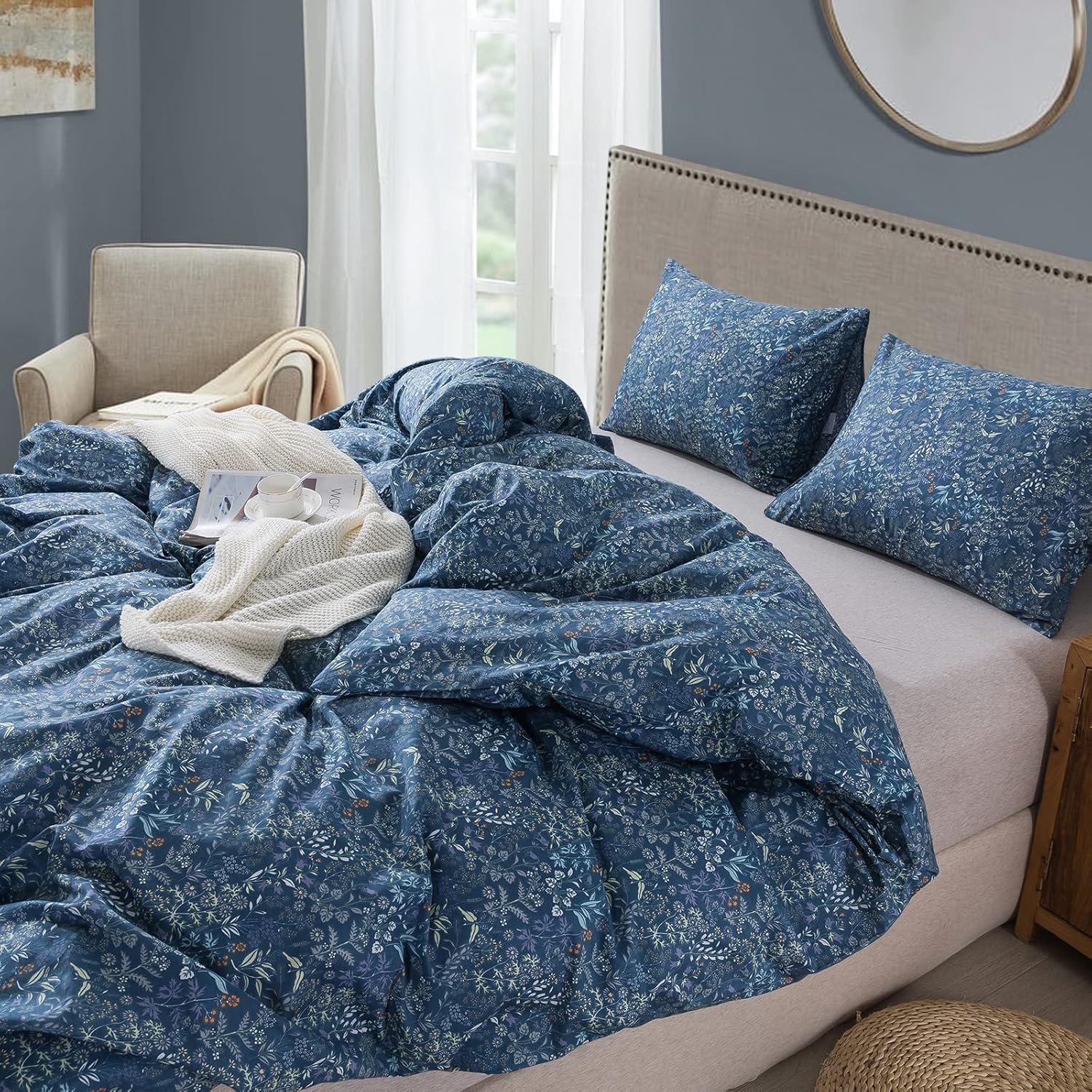 NEWLAKE Cotton Duvet Cover Queen Size - Soft Breathable Duvet Cover Set 3 Pieces with Zipper Closure, 1 Duvet Cover 90x90 Inches and 2 Pillow Shams, Blue Classic Floral Pattern - Image 7