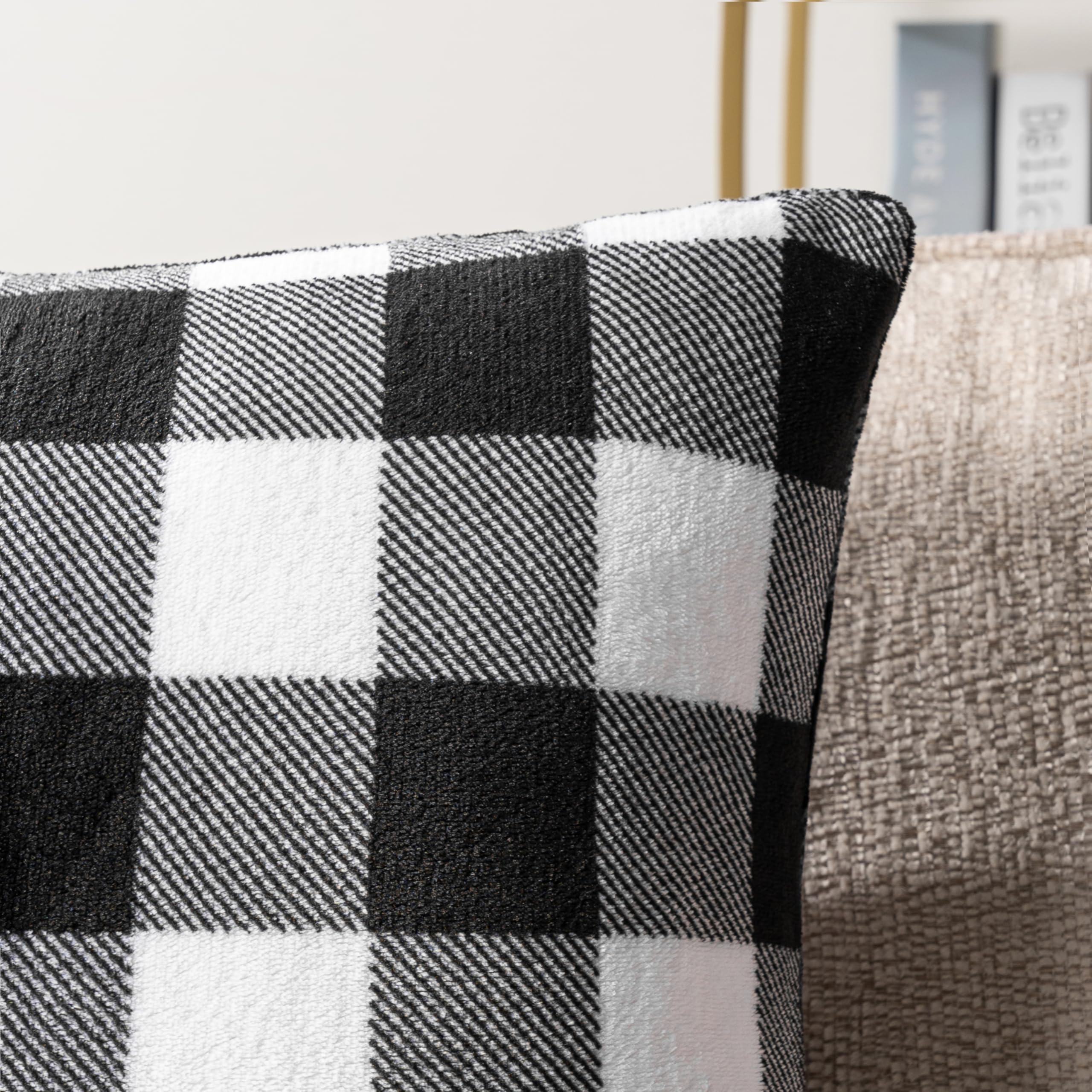 PAVILIA Juego de 2 fundas de almohada a cuadros de 18 x 18 pulgadas, fundas de almohada decorativas para cama, sofá, sofá, decoración estética bohemia para dormitorio, sala de estar, fundas de