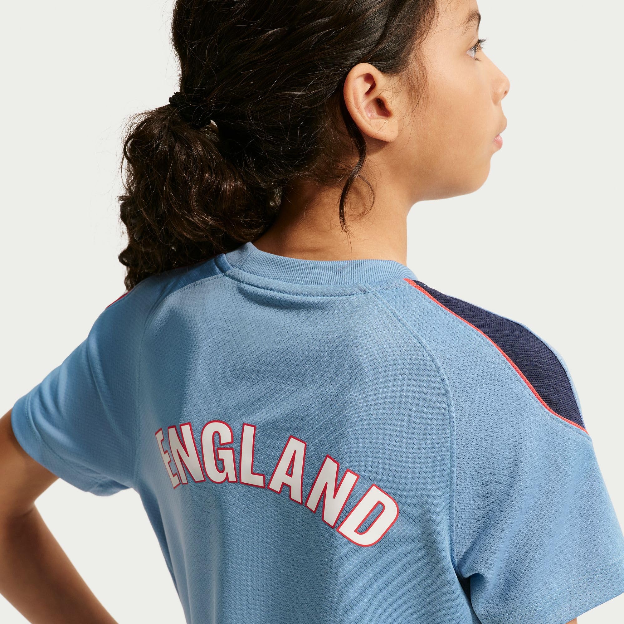 Nike England Strike Nike Football Dri-Fit Kurzarmshirt für Ältere Kinder Maglietta a Maniche Corte Unisex - Bambini e Ragazzi