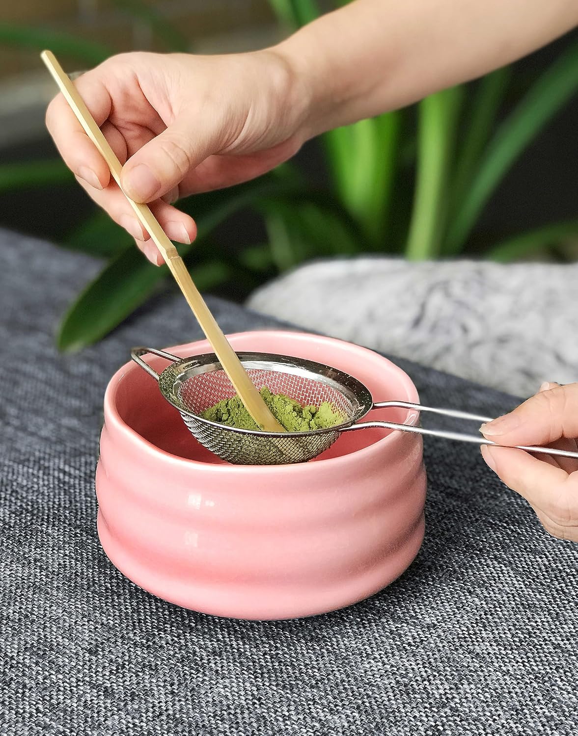 AIYICIII Ceramic Matcha Bowl Handmade Chawan 500ml (Pink)