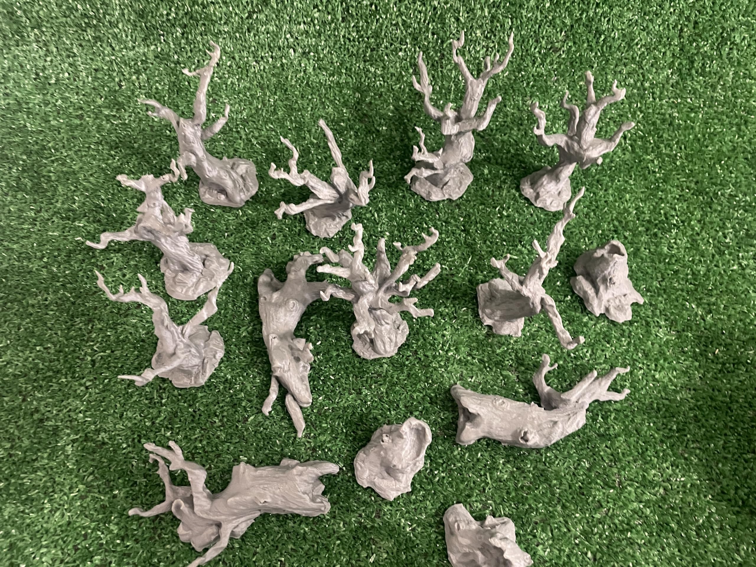 Dead Forest - 14 alberi morti, scenografia 28 mm per Wargames