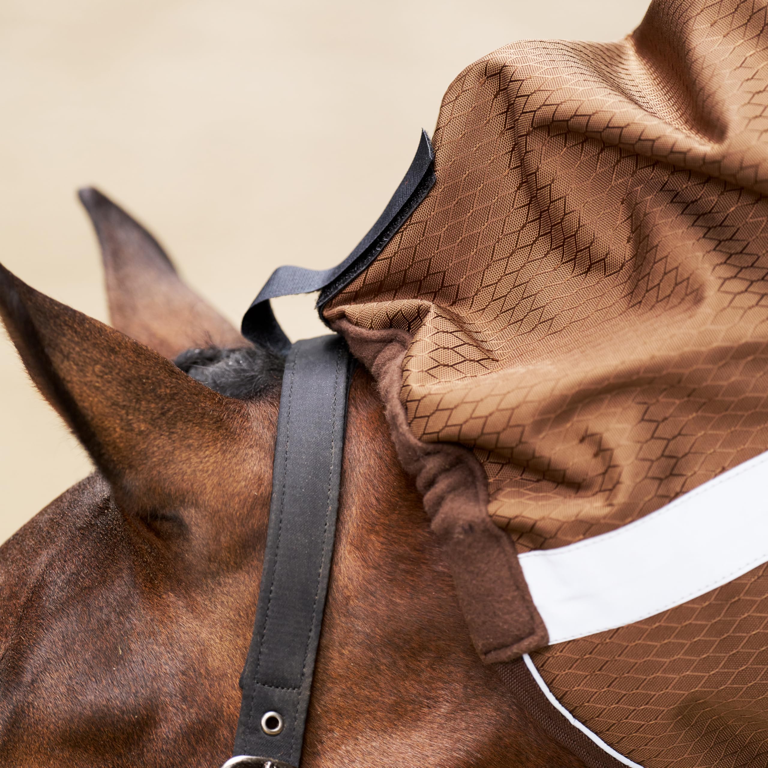 Imperial Riding Coperta per esterni IRH Super-Proof 100 g, 1200D Ripstop nylon impermeabile e traspirante, collo pieghevole e imbottitura, robusta coperta per cavalli, bronzo, 115