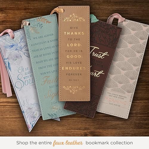 Miniatura 249 de Christian Art Gifts - Separador de piel sintética con cinta de satén y verso bíblico inspirador para mujeres y hombres, Marrón - Proverbios 31 Mujer