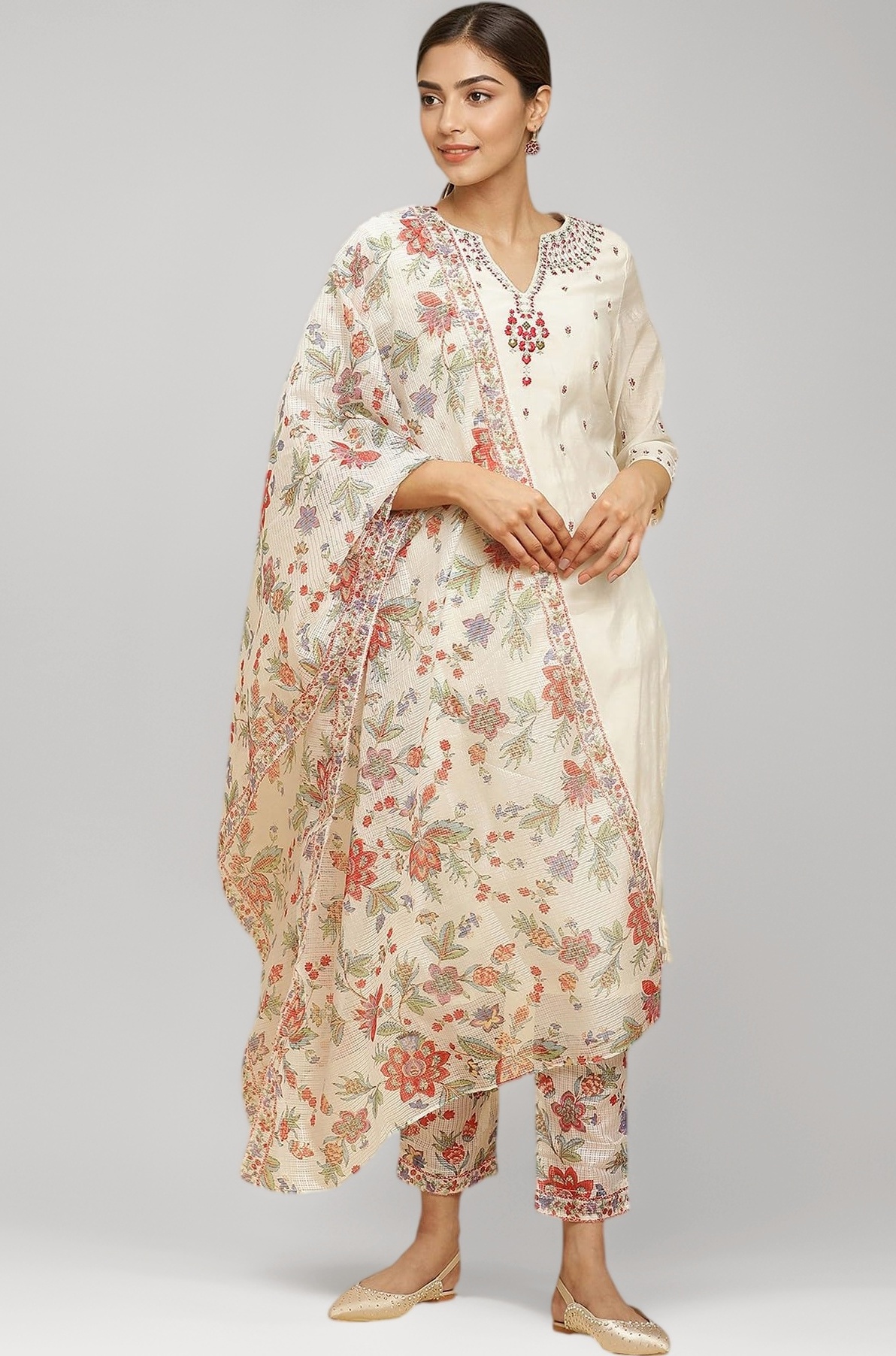 W for Woman Women's Viscose Solid Straight Kurta Sets With Slim Pants & Dupatta