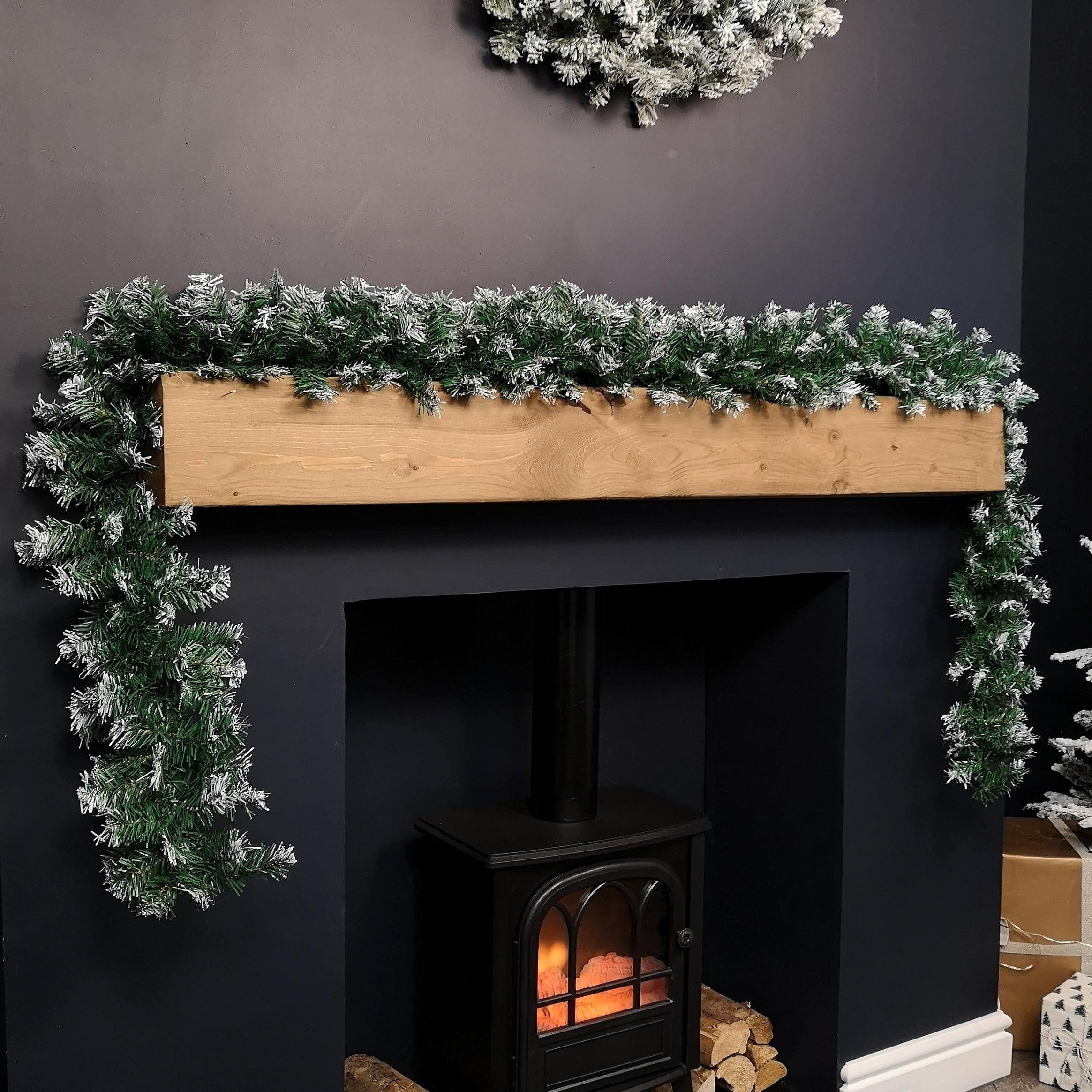 Samuel ALEXANDER 2.7m Snowy Green Christmas Garland with 260 Snow Tipped Christmas Garland Decoration Xmas garlands Decoration for Stairs, Fireplaces, Home Decor New Year Wedding Holiday
