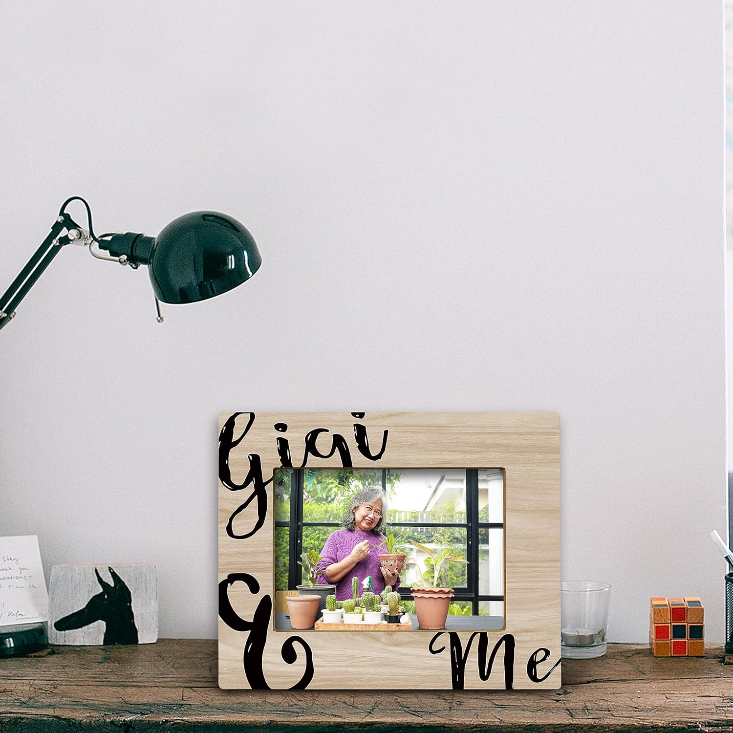 FONDCANYON Gigi and Me Picture Frame - Gigi Gifts for Mother's Day, Birthday - Rustic Grandma and Me Photo Frames (5x7 Inch) - Image 3