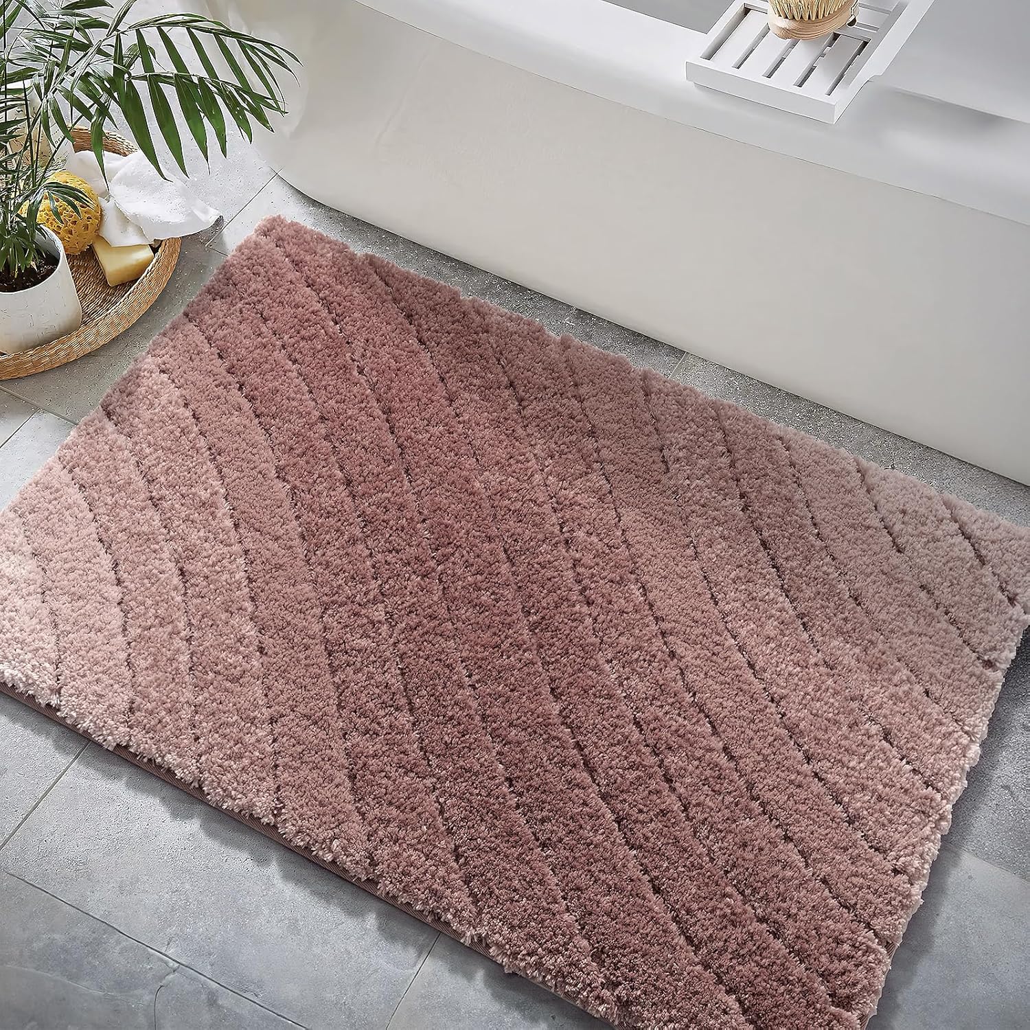 Amazon.com: DEXDE Luxury Bathroom Rug Mat, Plush Fluffy Microfiber Bath ...