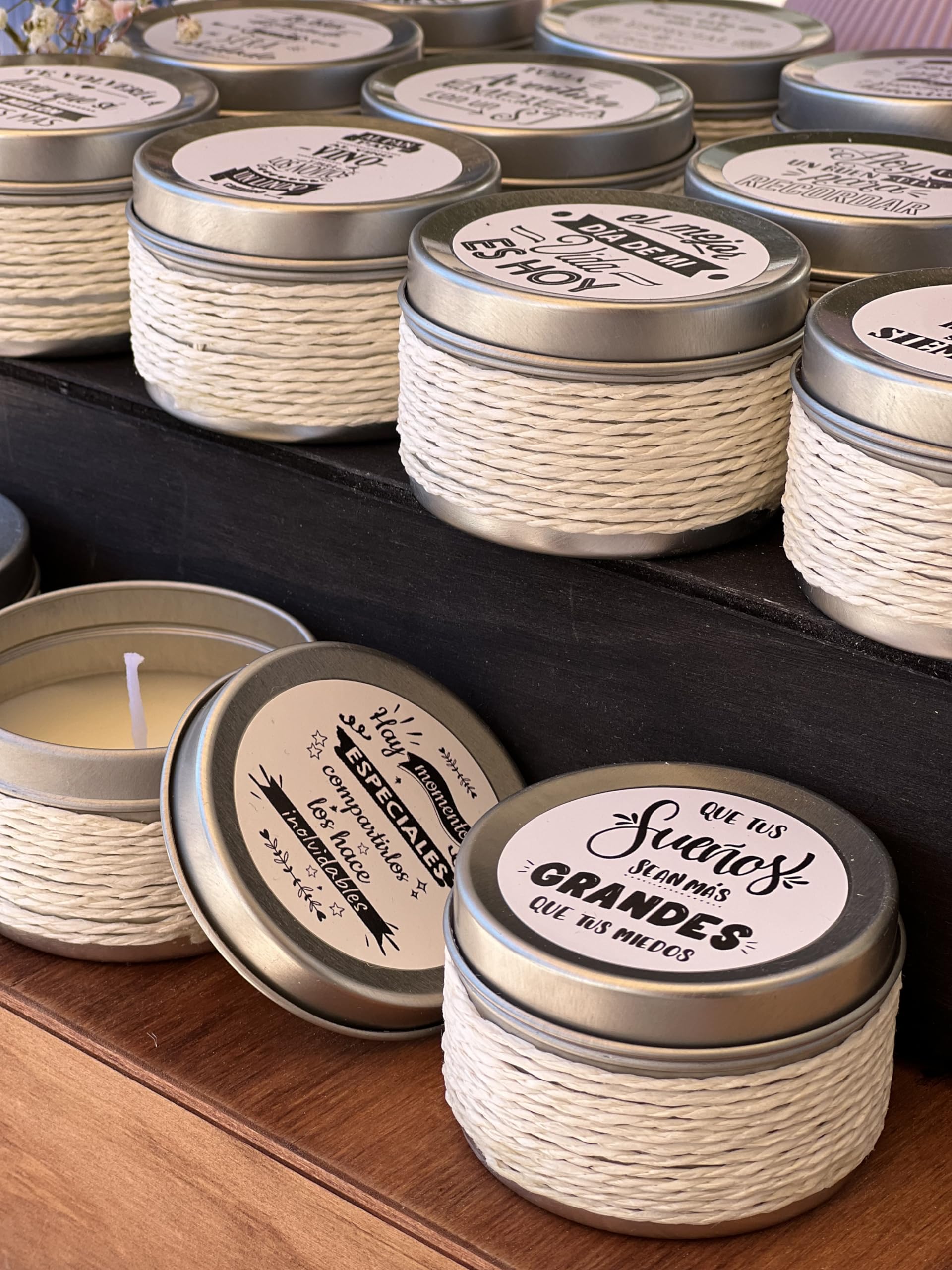 Uvimark | Detalles de Boda, Comunión, Bautizo | Set de 12 Velas Aromáticas con Mensaje a Elegir| Velas Perfumadas Personalizadas