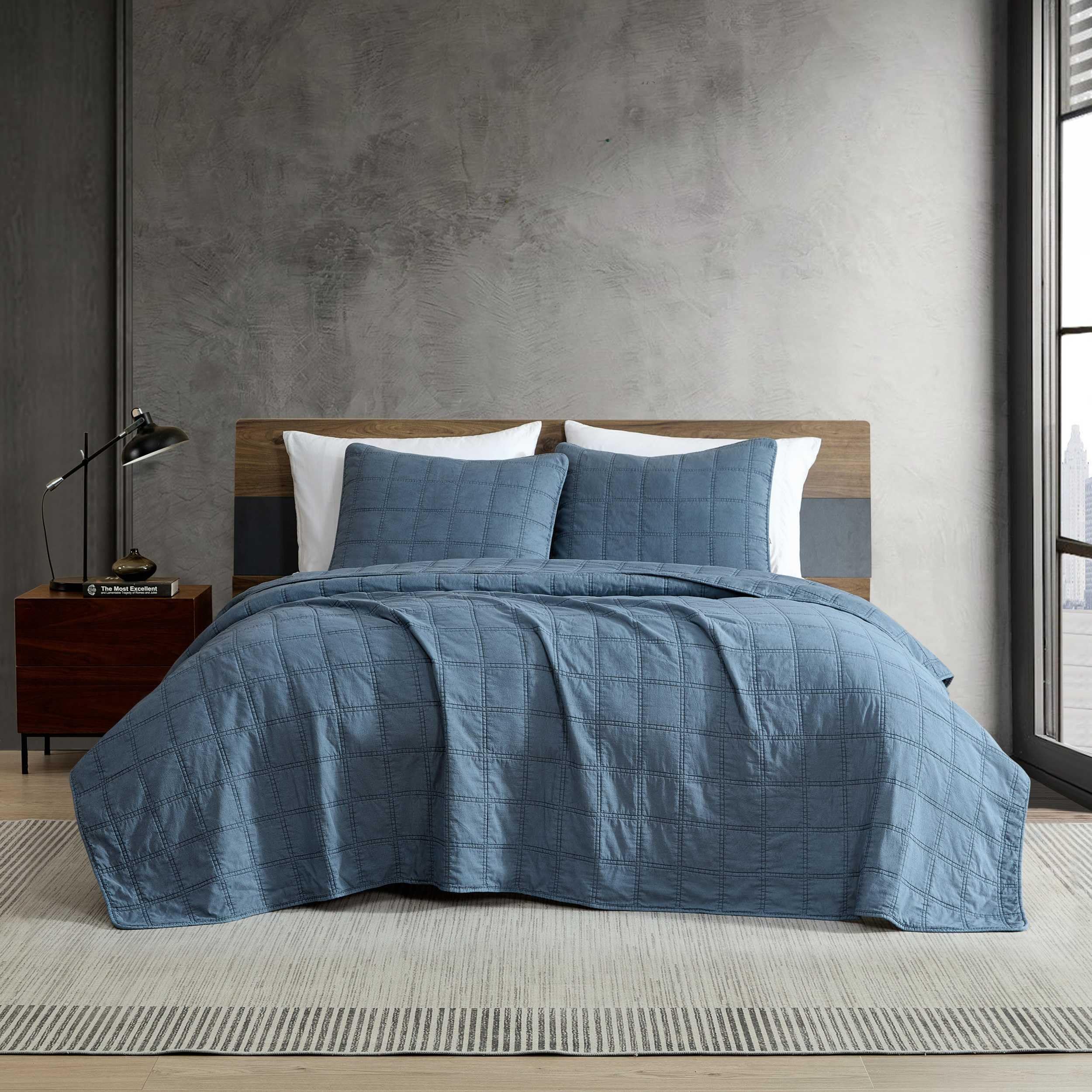Parure de lit Kenneth Cole confortable et douce contre les nuits agitées très grand lit