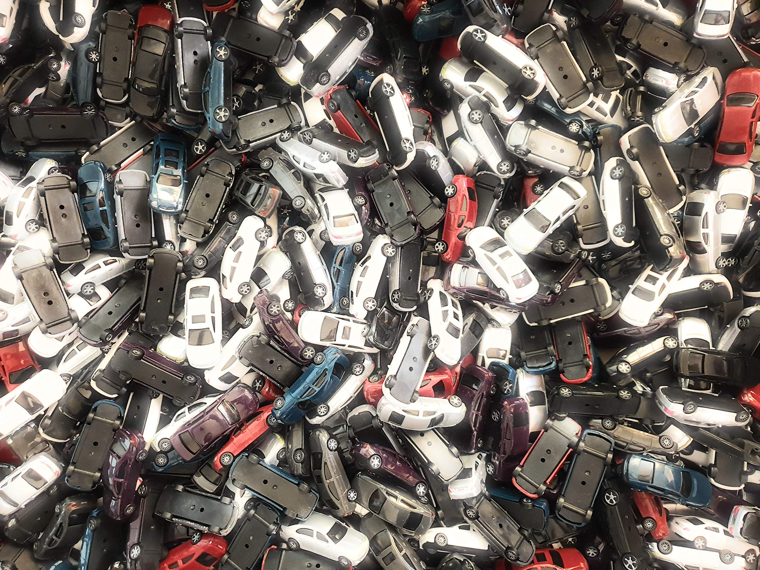 Kaushalya Miniatures Scale Model Plastic Car 1:75 10 Pieces (Wheels Do Not Roll) Length Approx 6.5cm