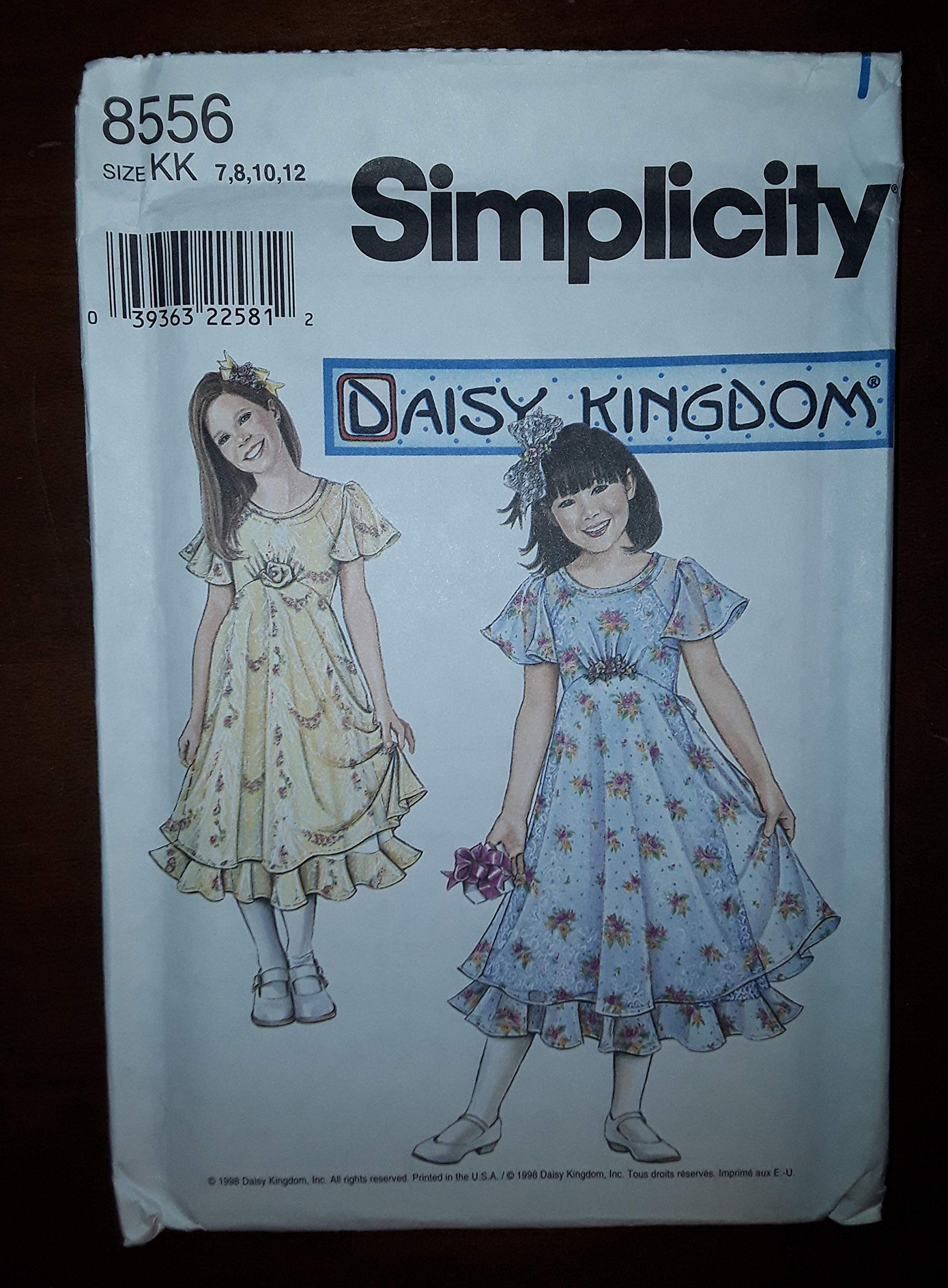 Patron Simplicity 8556 de robe et slip fille tailles 7 à 12 ans