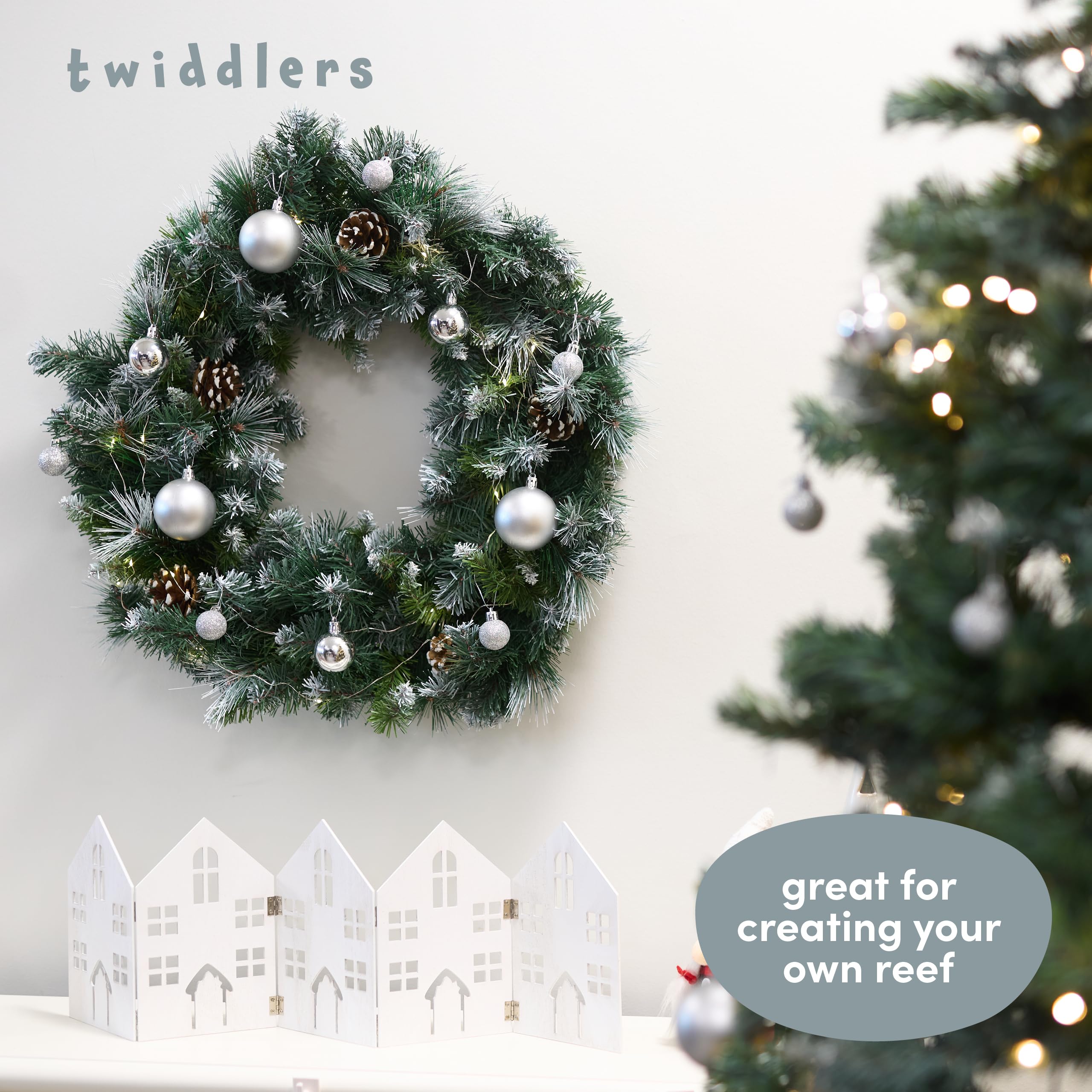 THE TWIDDLERS, 50-Pack Silver Christmas Baubles, Assorted Sizes and Finishes, 6cm, 4cm, 3cm, Matte, Shiny - Image 3