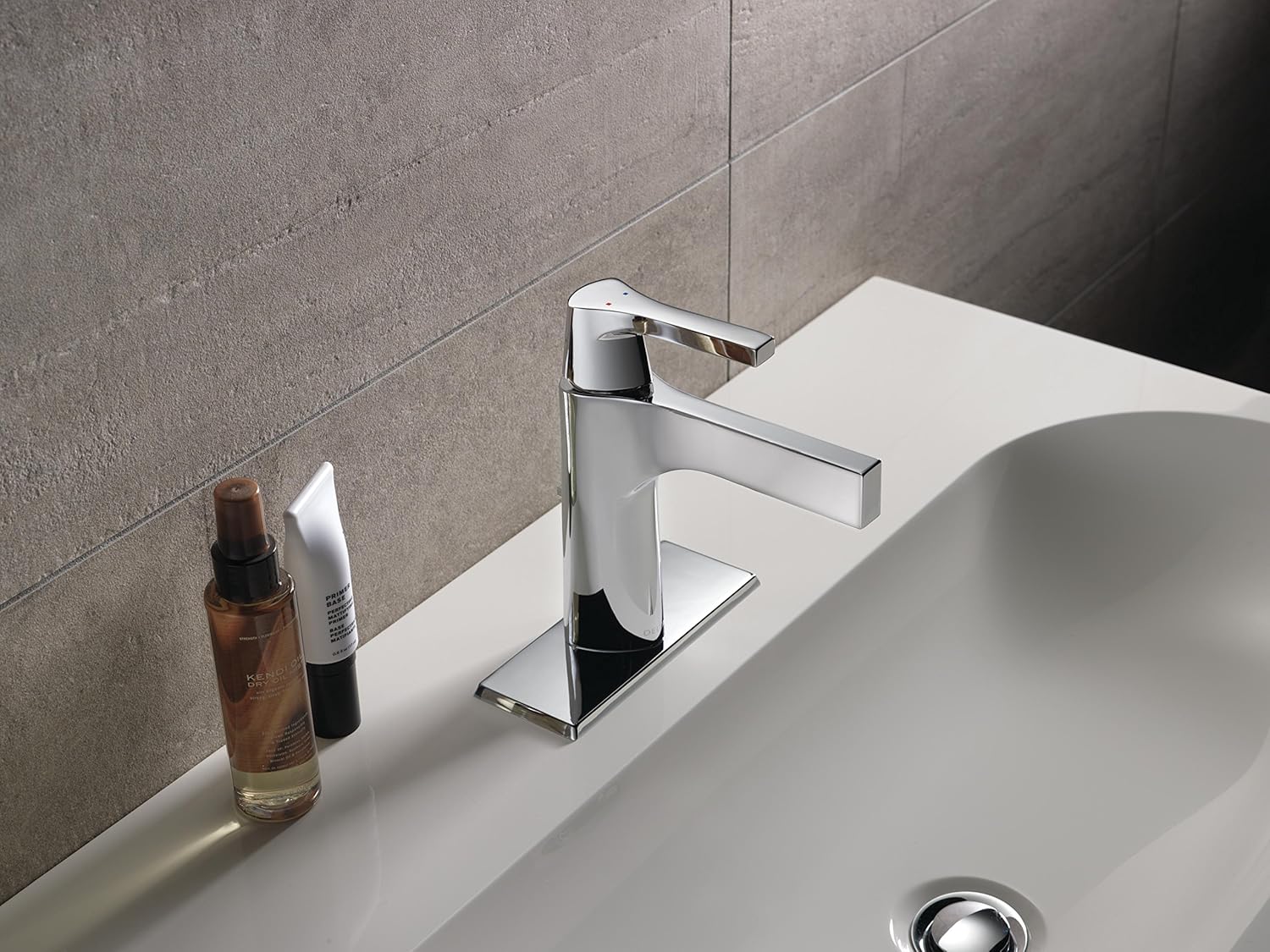 Crazy Clearance Delta Faucet Zura Single Hole Bathroom Faucet, Single Handle Bathroom Faucet Chrome, Bathroom Sink Faucet, Diamond Seal Technology, Drain Assembly, Chrome 574-MPU-DST