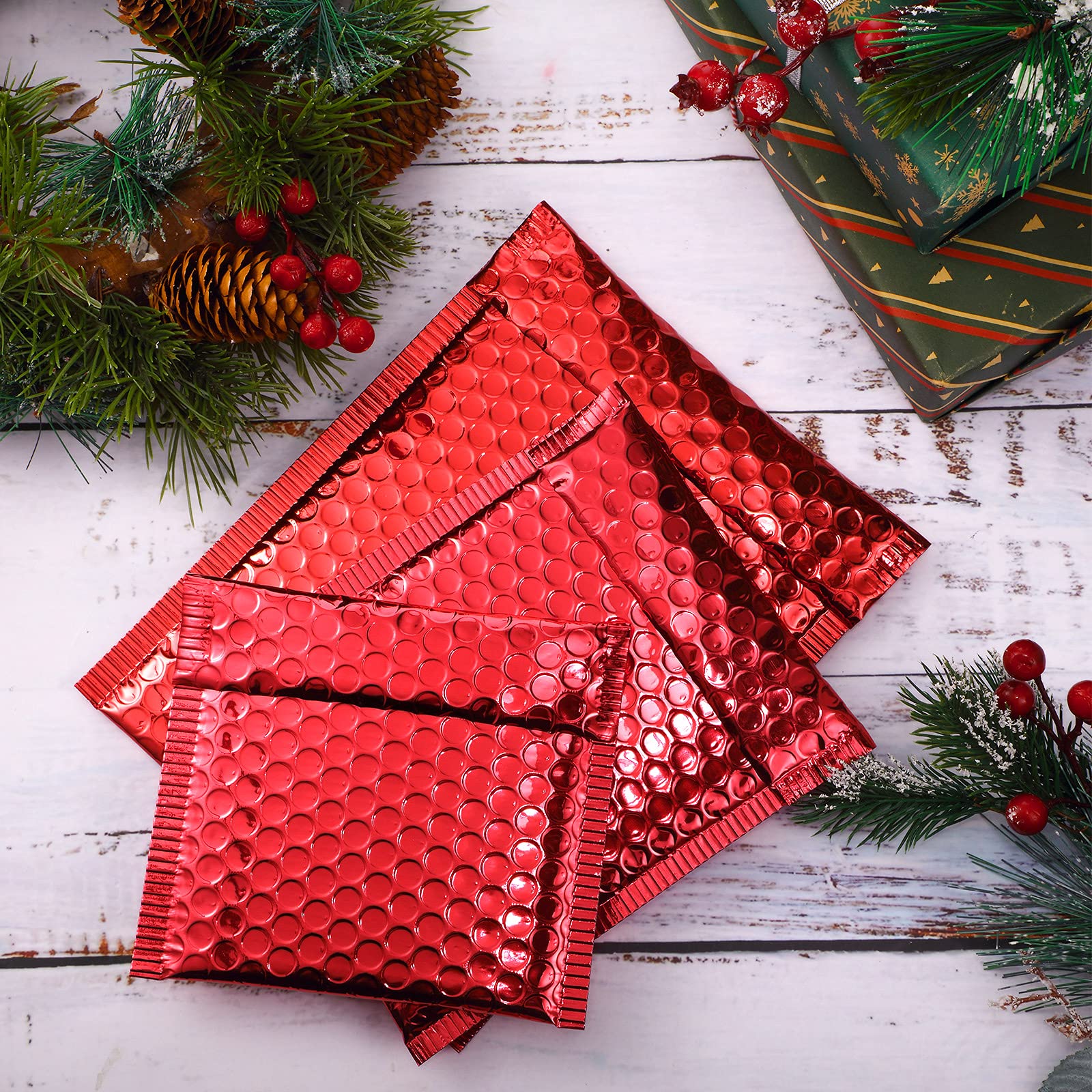 Outus 50 sobres metálicos acolchados de burbujas para entrega, sobres acolchados de papel de aluminio con purpurina, sobres con cierre adhesivo, bolsas de entrega para embalaje por correo (rojo)