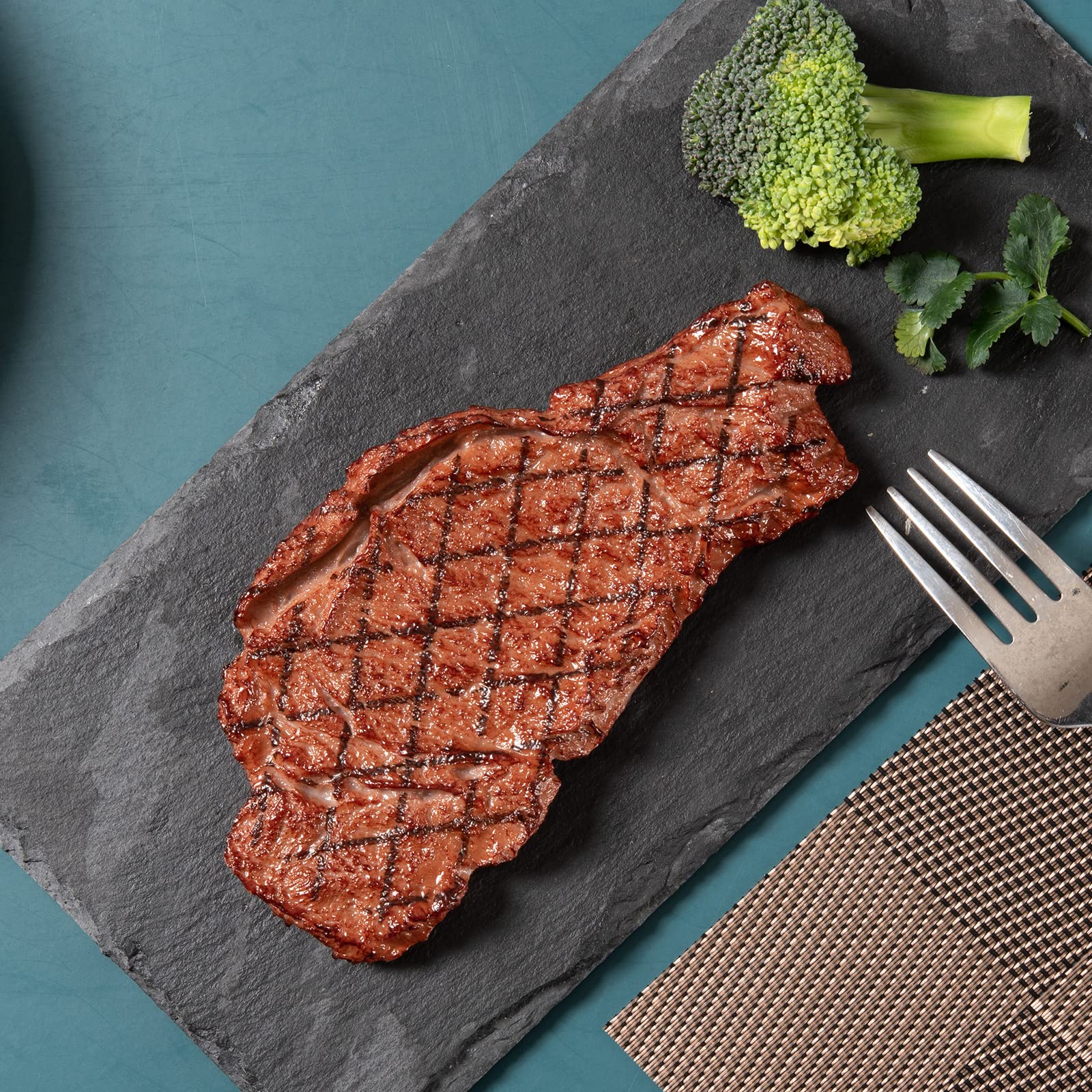 Gunsound Artificial Simulate Steak Fake Meat Food Model Photography Lifelike Cooked Roast Beef for Home Kitchen Cabinet Desk Shops Decor (Style a)