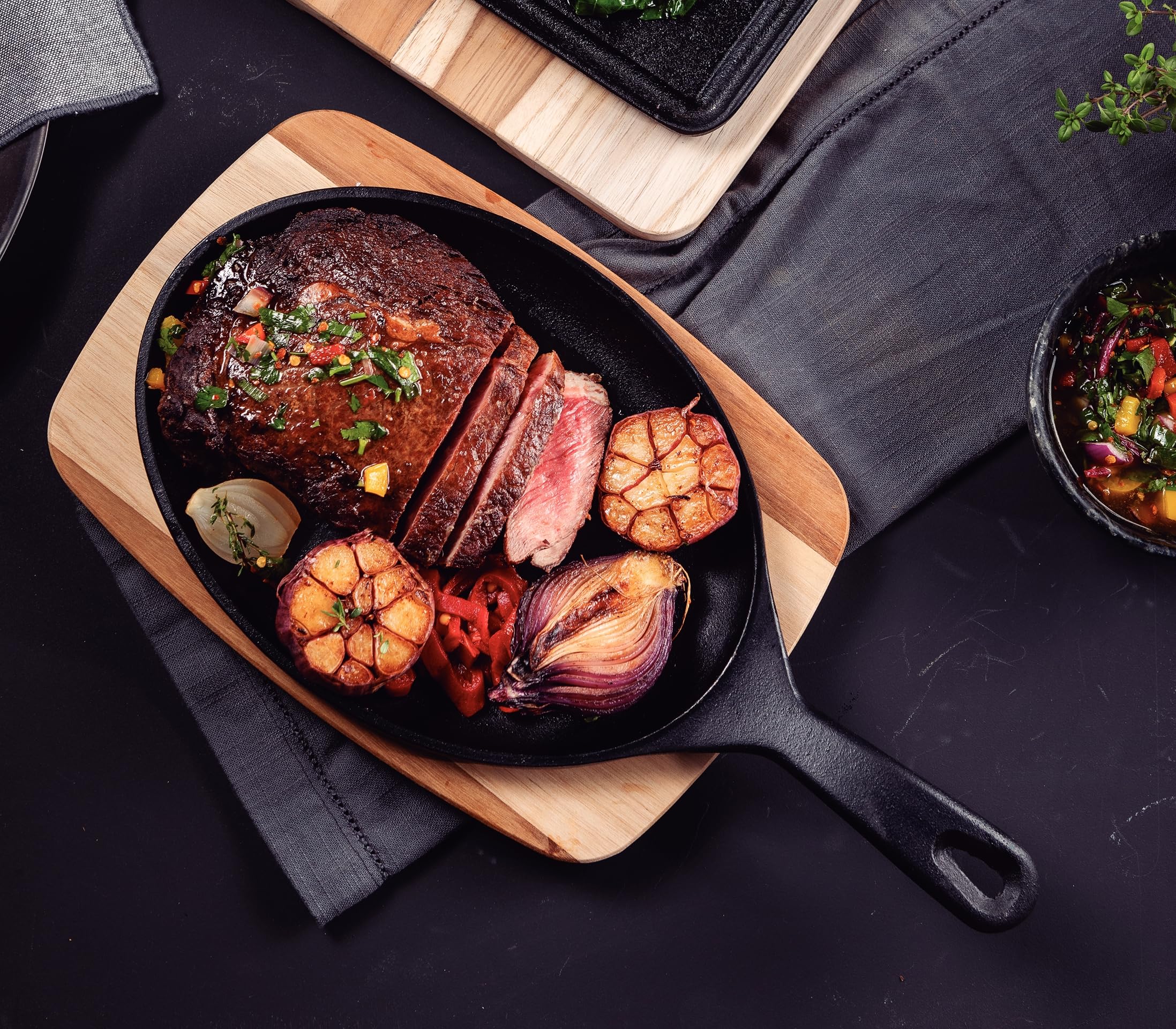 Tramontina Sartén de Hierro Fundido con Bandeja de Madera 38 x 19,5 cm Churrasco Essencial