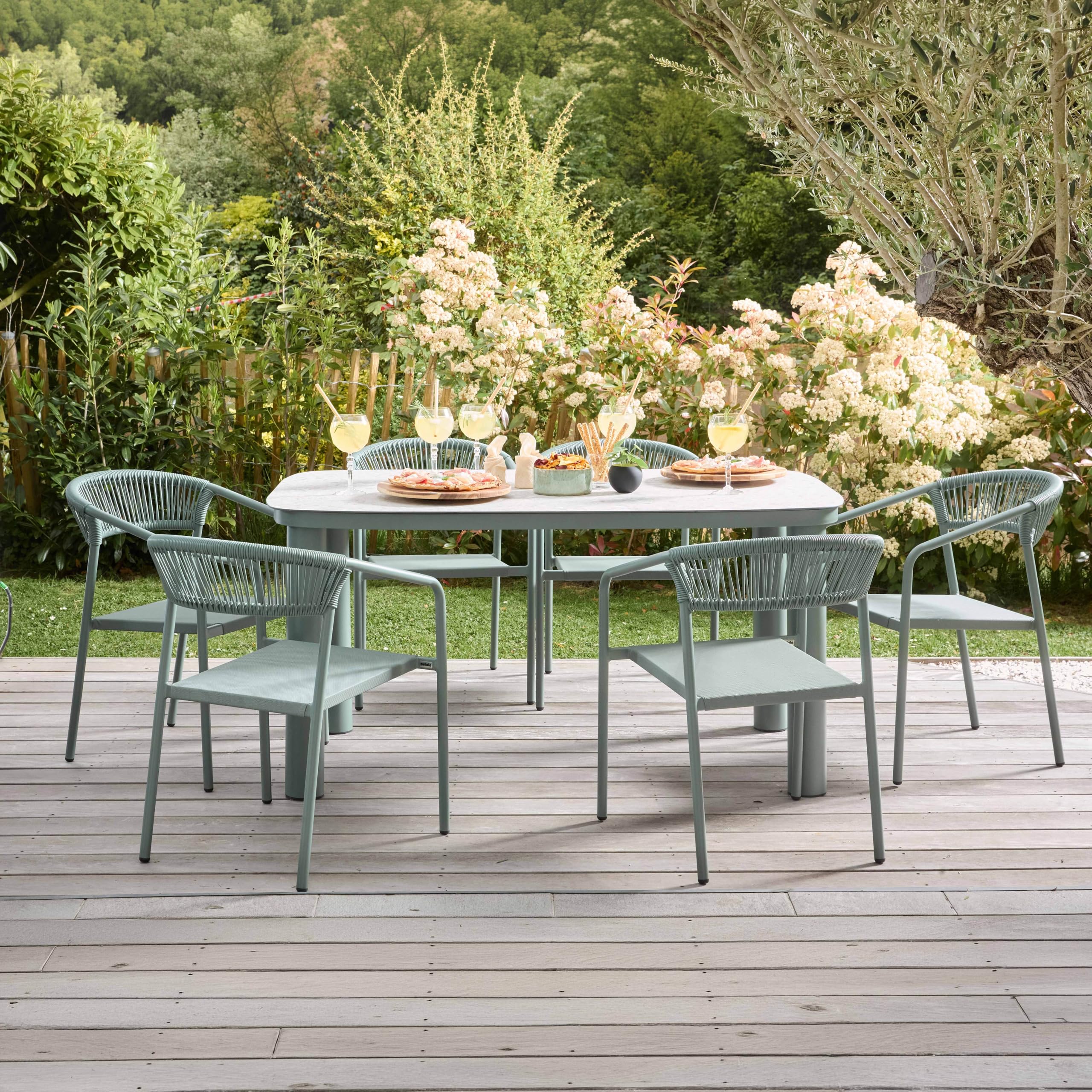 Oviala Table de Jardin Aluminium 150x90 cm et 6 chaises textilène Vert