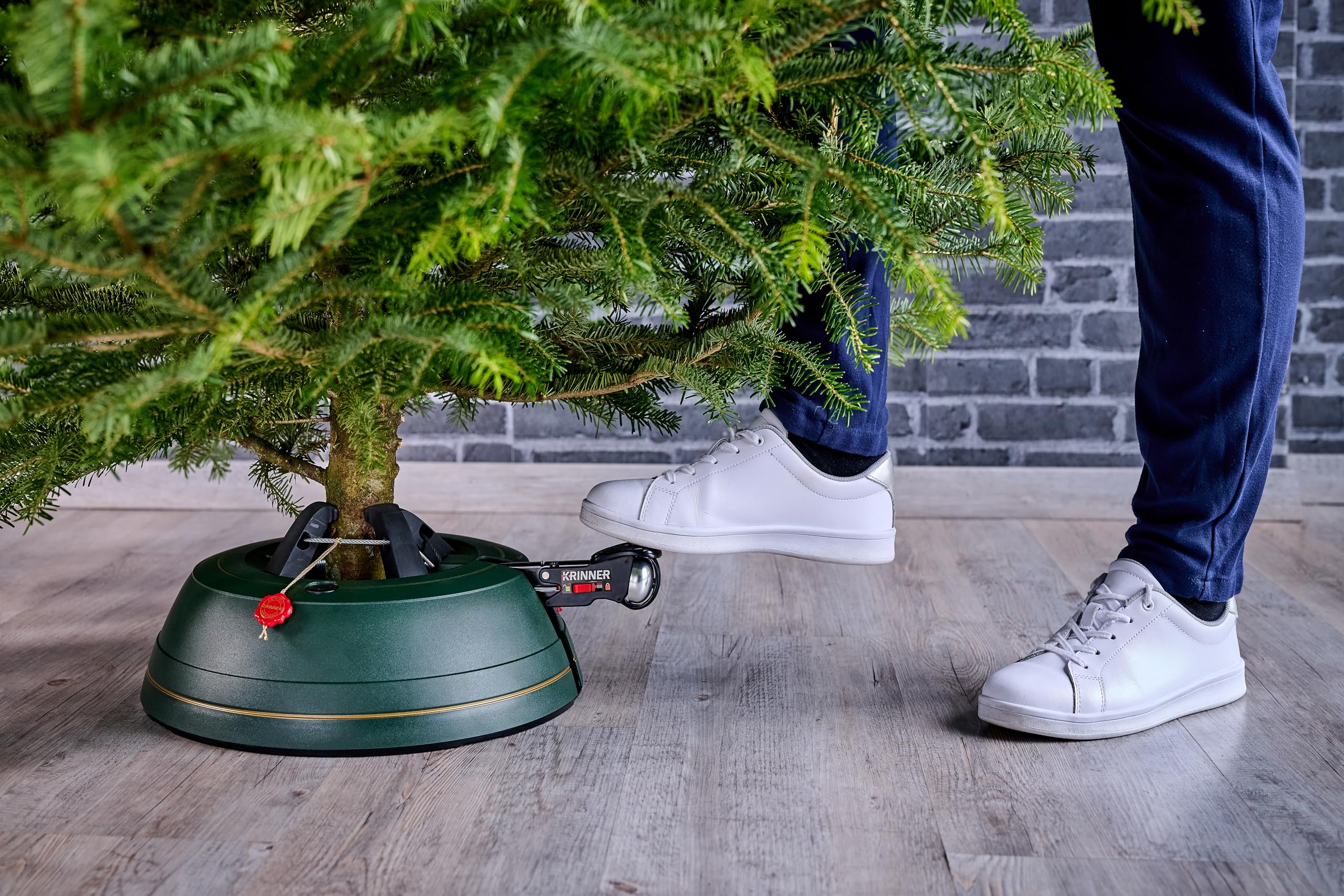 Krinner® Premium Christbaumständer Weihnachtsbaumständer Ultra Grip + L für Baumhöhe bis 2,7m inkl. Einseiltechnik Fußpedal mit Sicherungsglocke und 3,7 Liter Wassertank MADE IN GERMANY