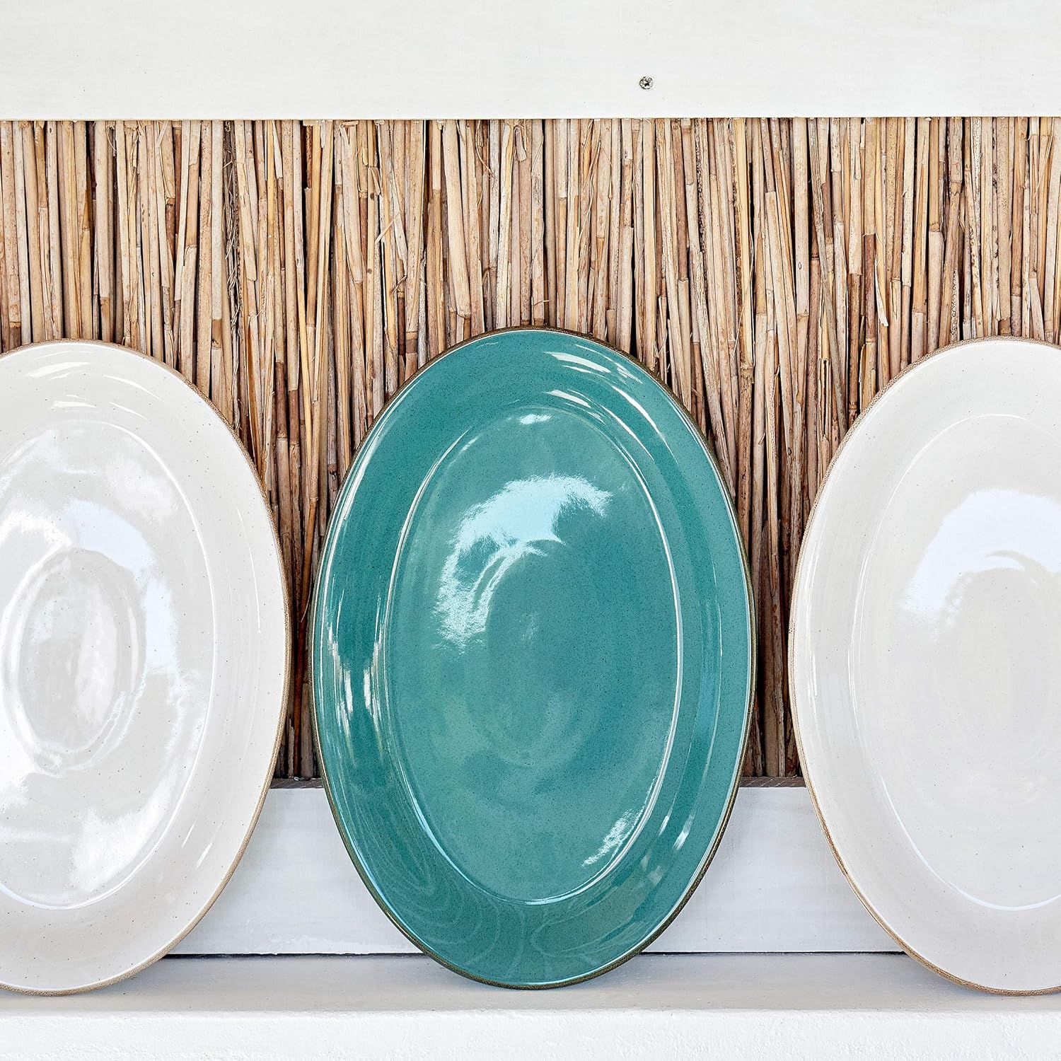 Casafina Ceramic Stoneware 18'' Oval Platter - Sardegna Collection, White | Microwave, Dishwasher, Oven & Freezer Safe Dinnerware | Food Safe Glazing | Restaurant Quality Serveware