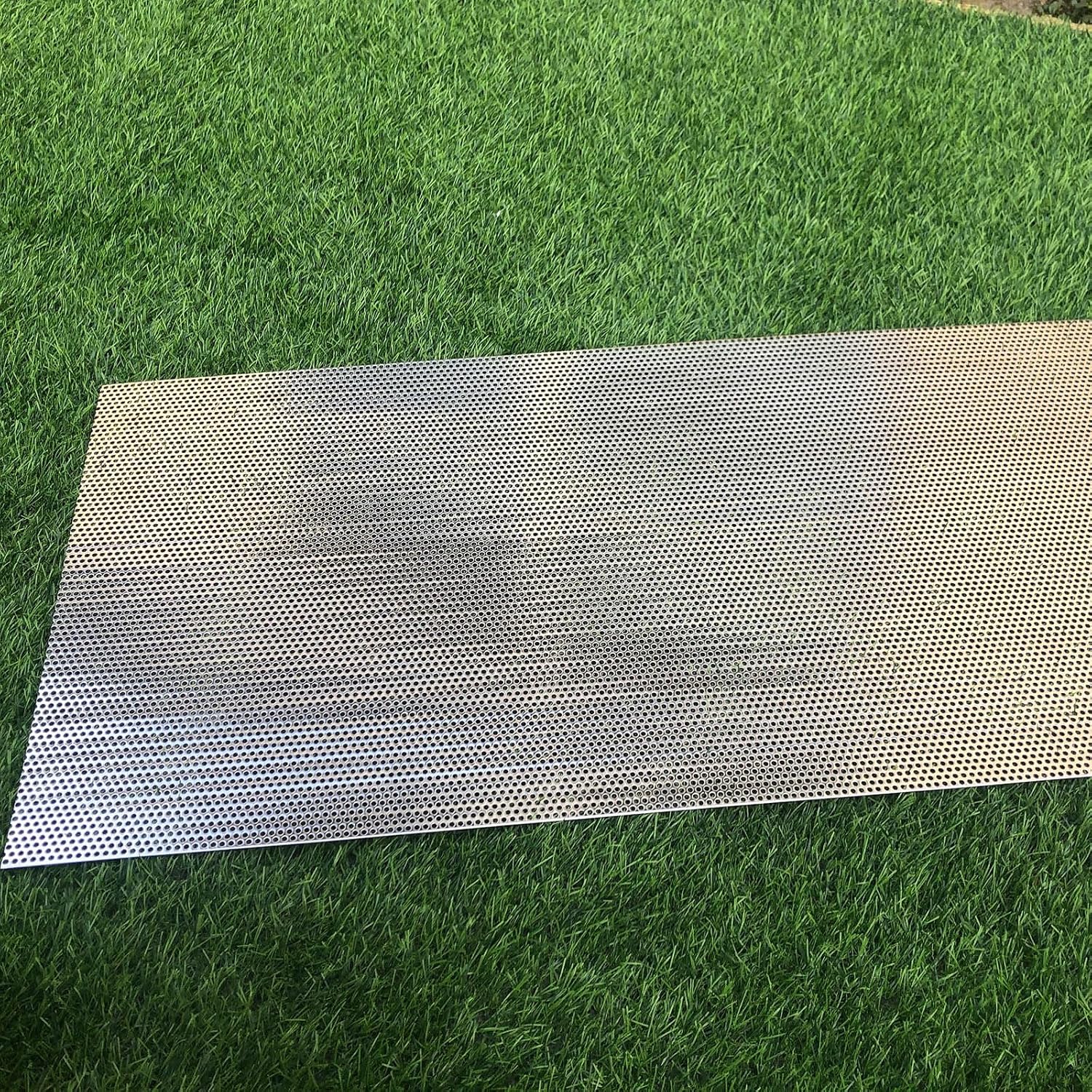 19 Gauge Perforated Metal Sheets 30"x15" Expanded Metal Mesh Opening 32% Hole 3mm 0.12"(About 1/8") Perforated Stainless Steel Sheet 304 Stainless Steel Mesh Screen Panel Decorati Plate
