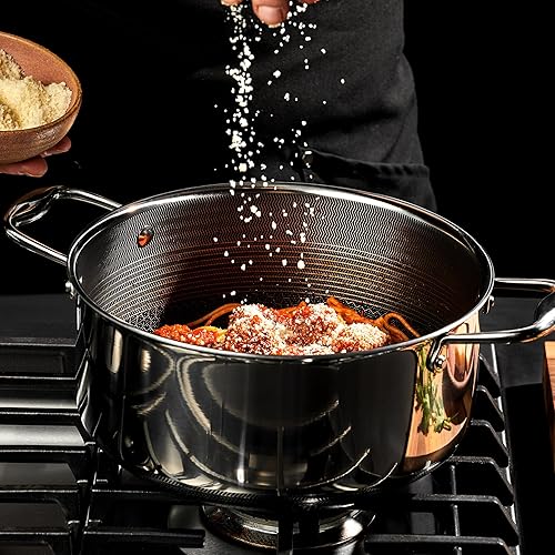 Miniatura 3 de HexClad Cacerola híbrida de acero inoxidable de 8 cuartos con tapa de vidrio, asas que se mantienen frías, fácil de limpiar, antiadherente, sin