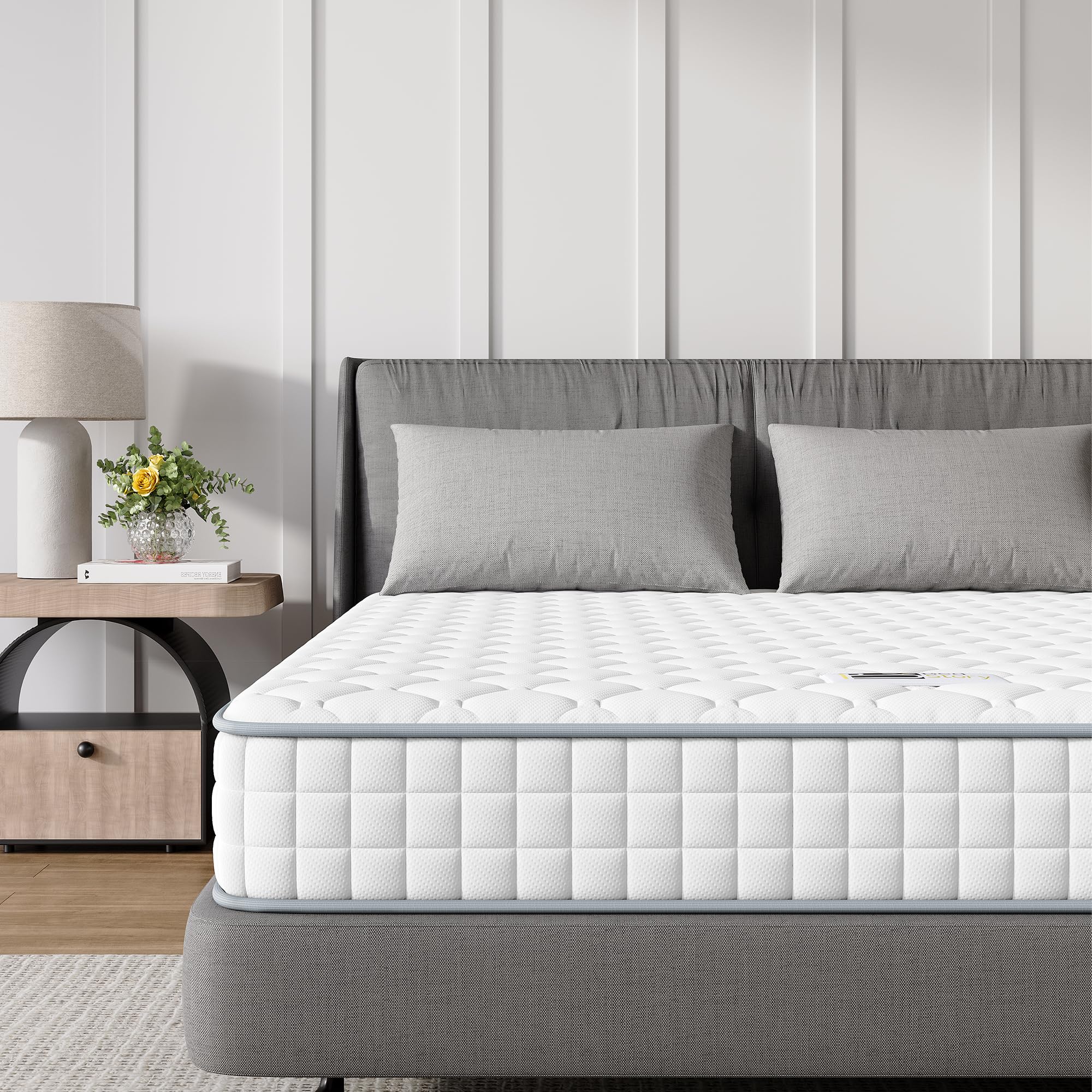 BedStory Double Mattress 4FT6, Sleeping Sprung Mattress Medium Firm Bonnell with Breathable Fabric Fire Resistant Barrier Skin-friendly Durable for Bedroom (135x190x18cm)