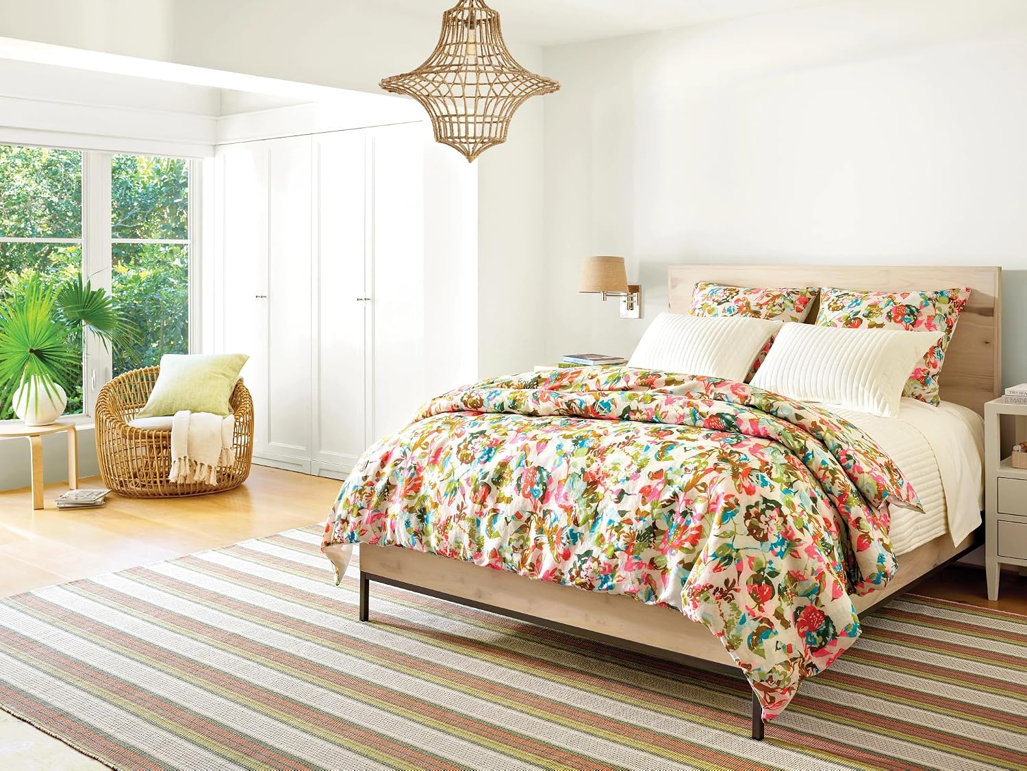 Pine Cone Hill Bloom Linen Multi Duvet Sham, Standard Size, Multi Floral Pattern