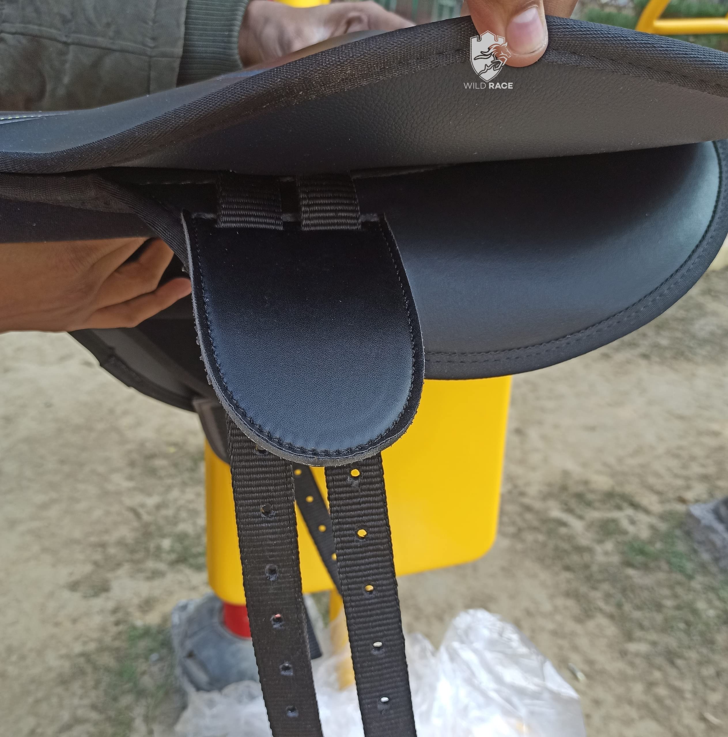 WILDRACE Sella da corsa per cavalli 45,7 cm Nero