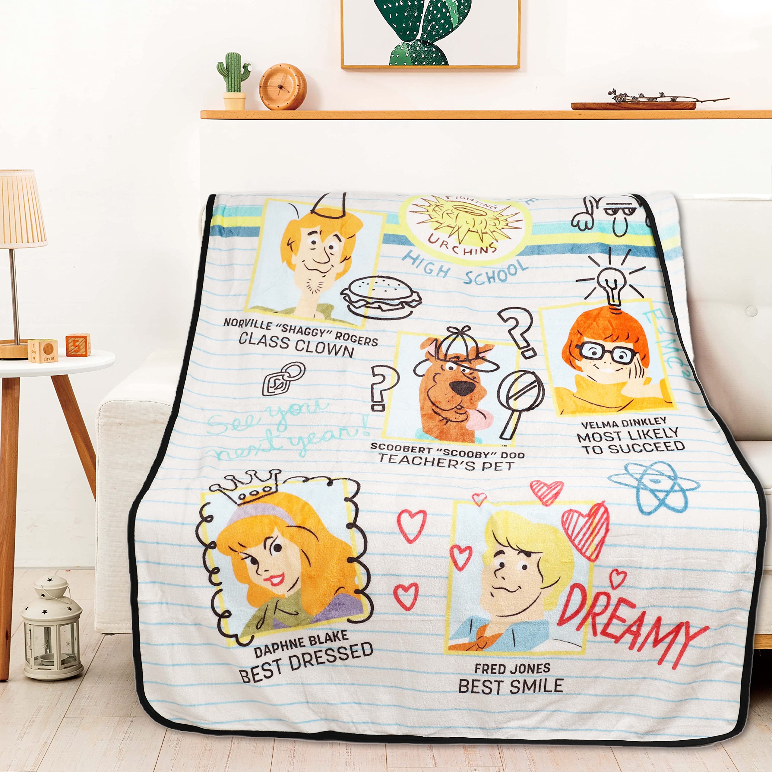 Northwest Family Scooby-Doo Plüschdecke „Our Pal Scooby“ – 116,8 X 152,4 Cm, Aus 100 % Polyester, Kuschelweich, Maschinenwaschbar