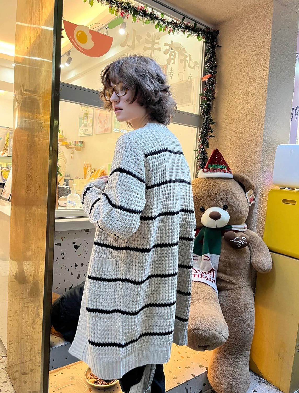 Zeagoo Women's 2025 Fall Open Front Cardigan Long Batwing Sleeve Chunky Knit Sweater Loose Outerwear Coats with Pockets - Image 4