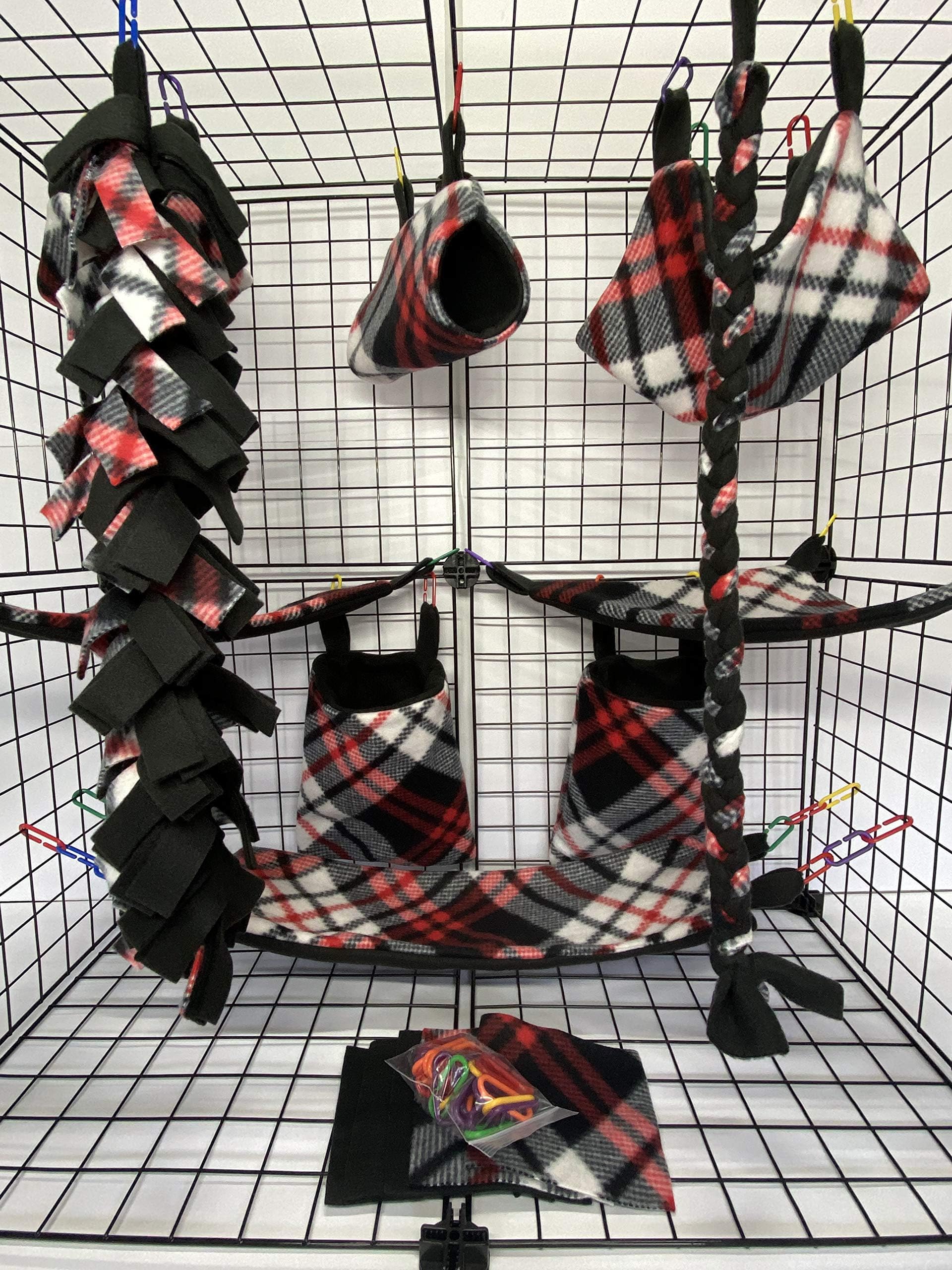 Yifantacy The Kozy Kritter 15 Piece Red Black and White Sugar Glider Cage Set