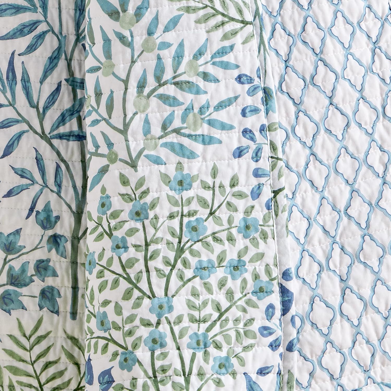Levtex Home - English Forest Green - Throw - Leaves - Green, Blue, White - Quilted Throw (50x60in.) - Cotton