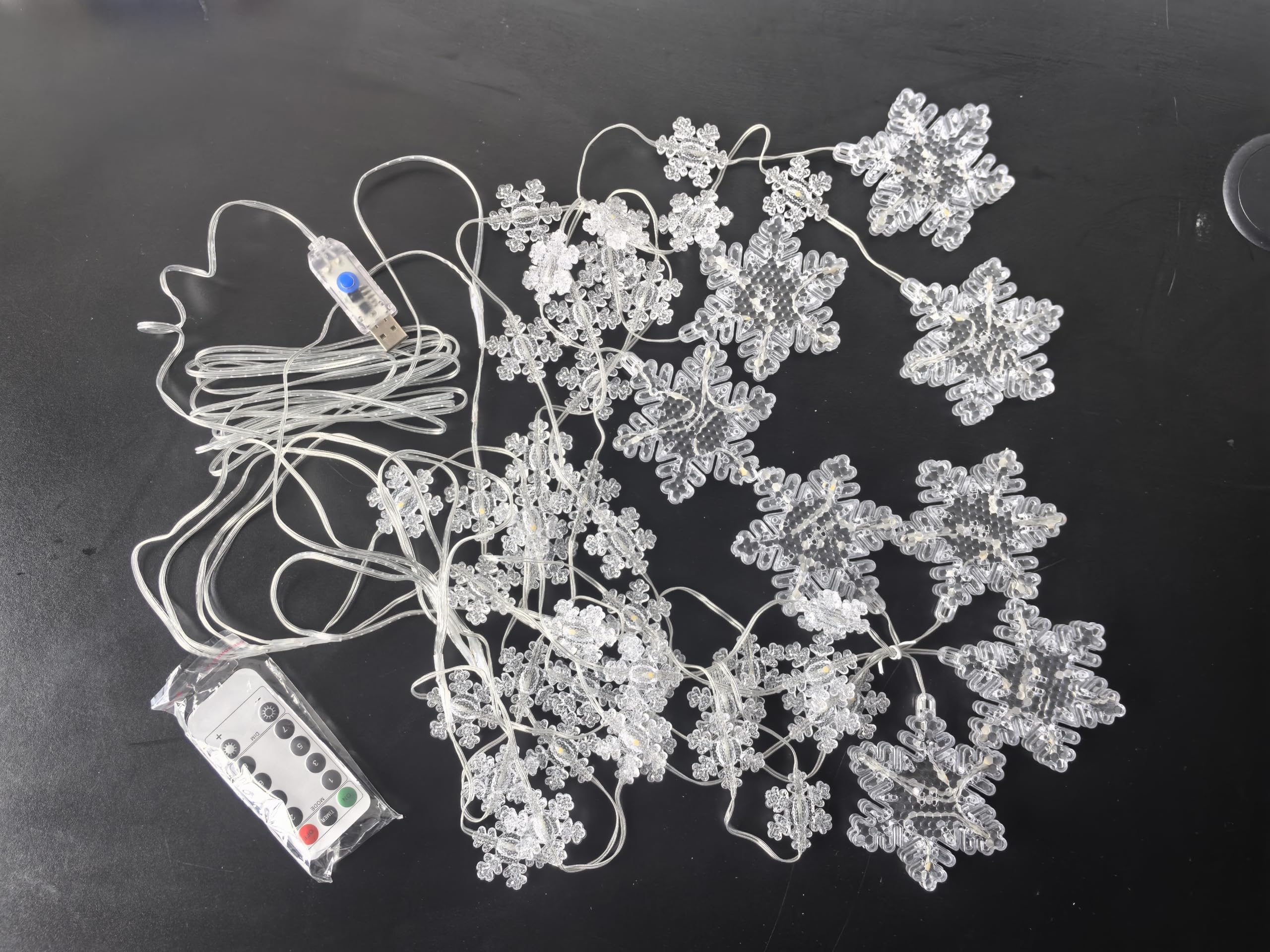 Lichterkette Schneeflocken Fenster Weihnachtsdeko,Schneeflocken Lichtervorhang mit Betrieben Fernbedienung Timer (Beige)