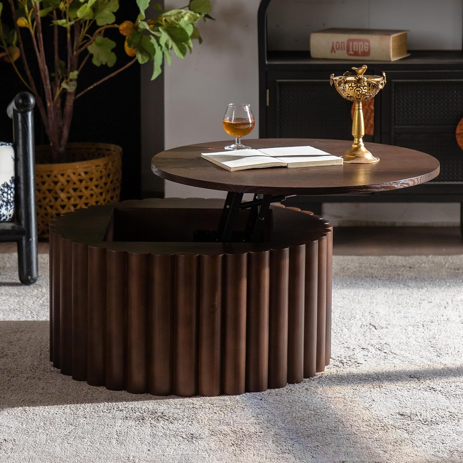 27.56" Round Lift-Top Coffee Table, Modern Fluted Tea Table with Hidden Storage for Living Room, Apartment or Office, Walnut
