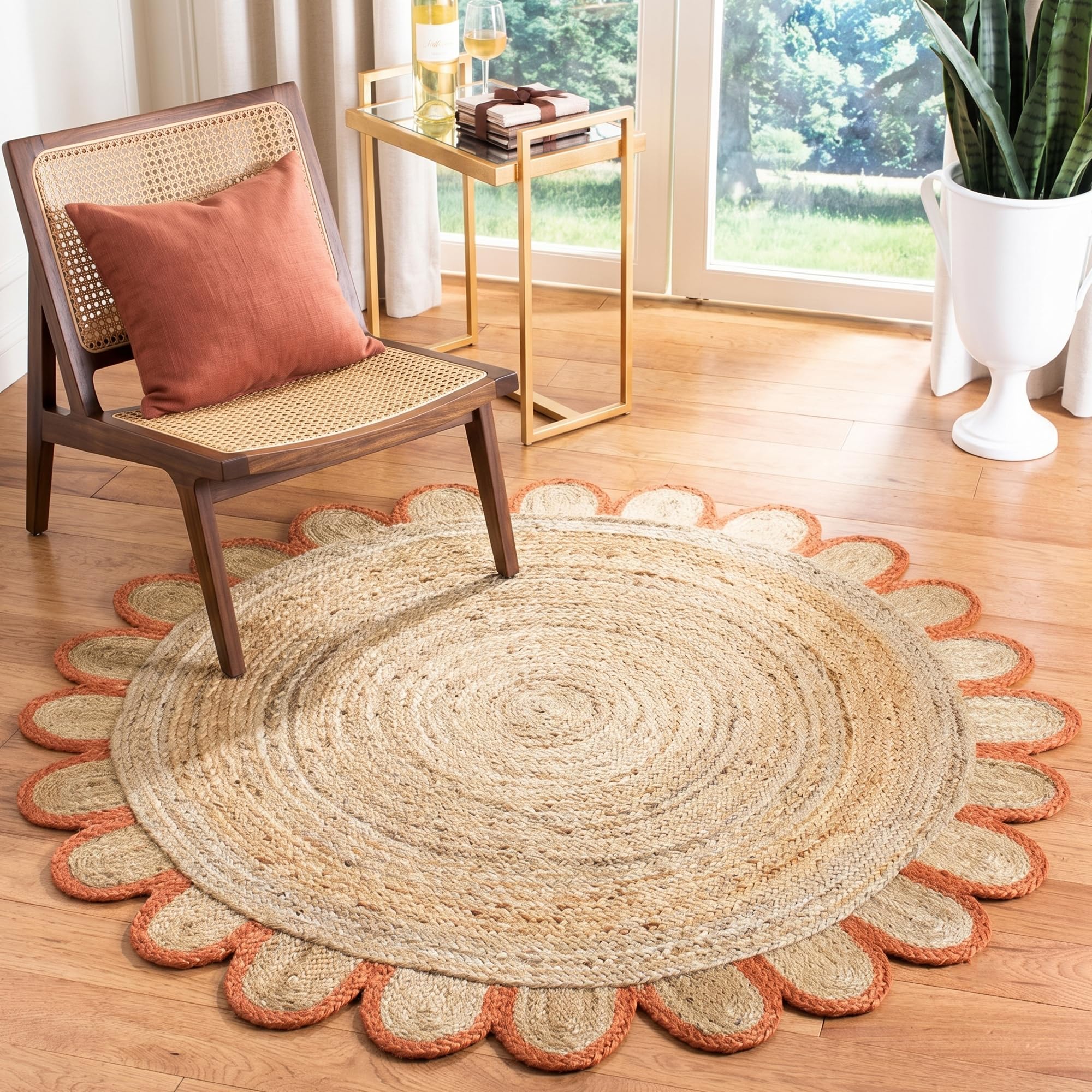 Tapis rond festonné en jute pour une chambre d'enfant style ferme