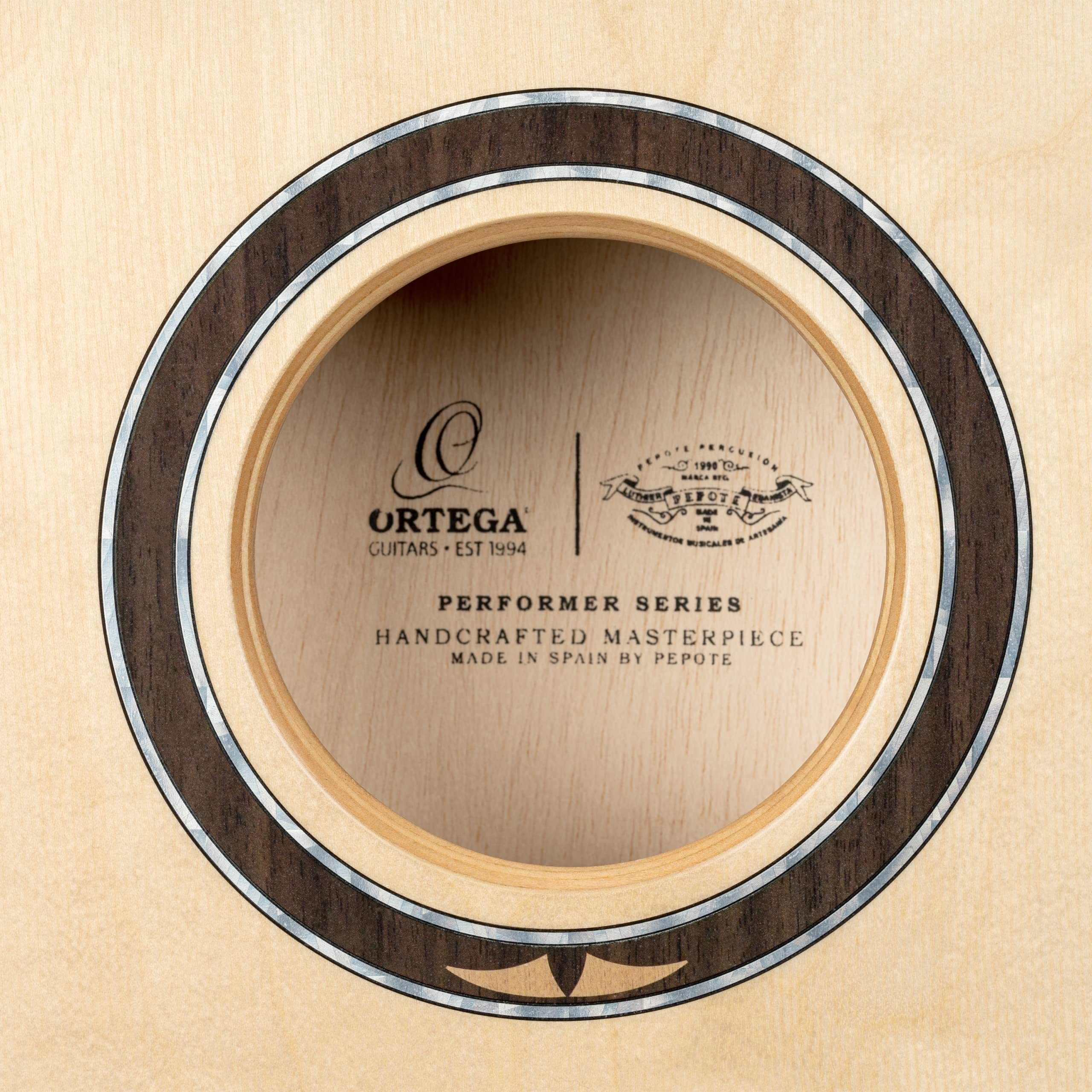 Ortega Guitars Performer Series Cajon – Caisse Claire Grand Format pour Gaucher avec Micro – Surface de Frappe Noyer, Naturel Satiné (OCJPF-3-L)
