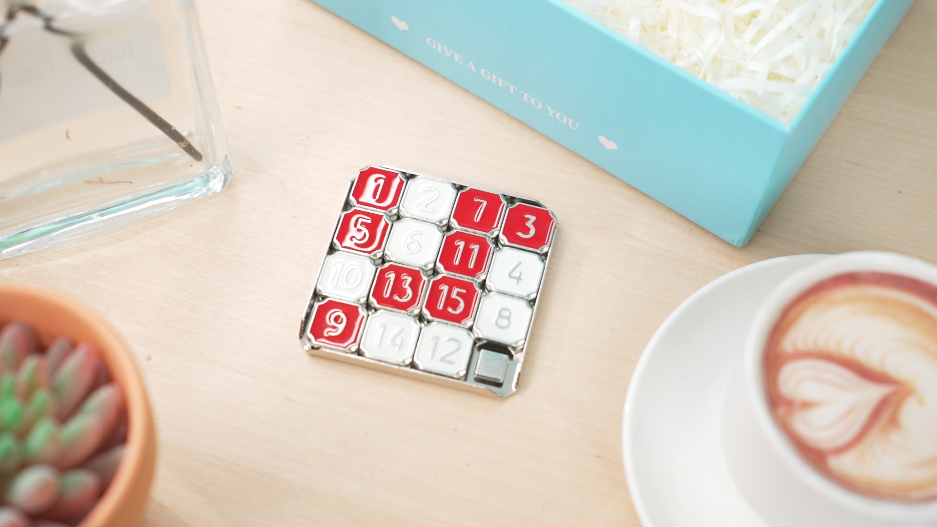 Amazon.com: VioraWhite 2 Pack Metal Number Slide 15 Puzzle Red and
