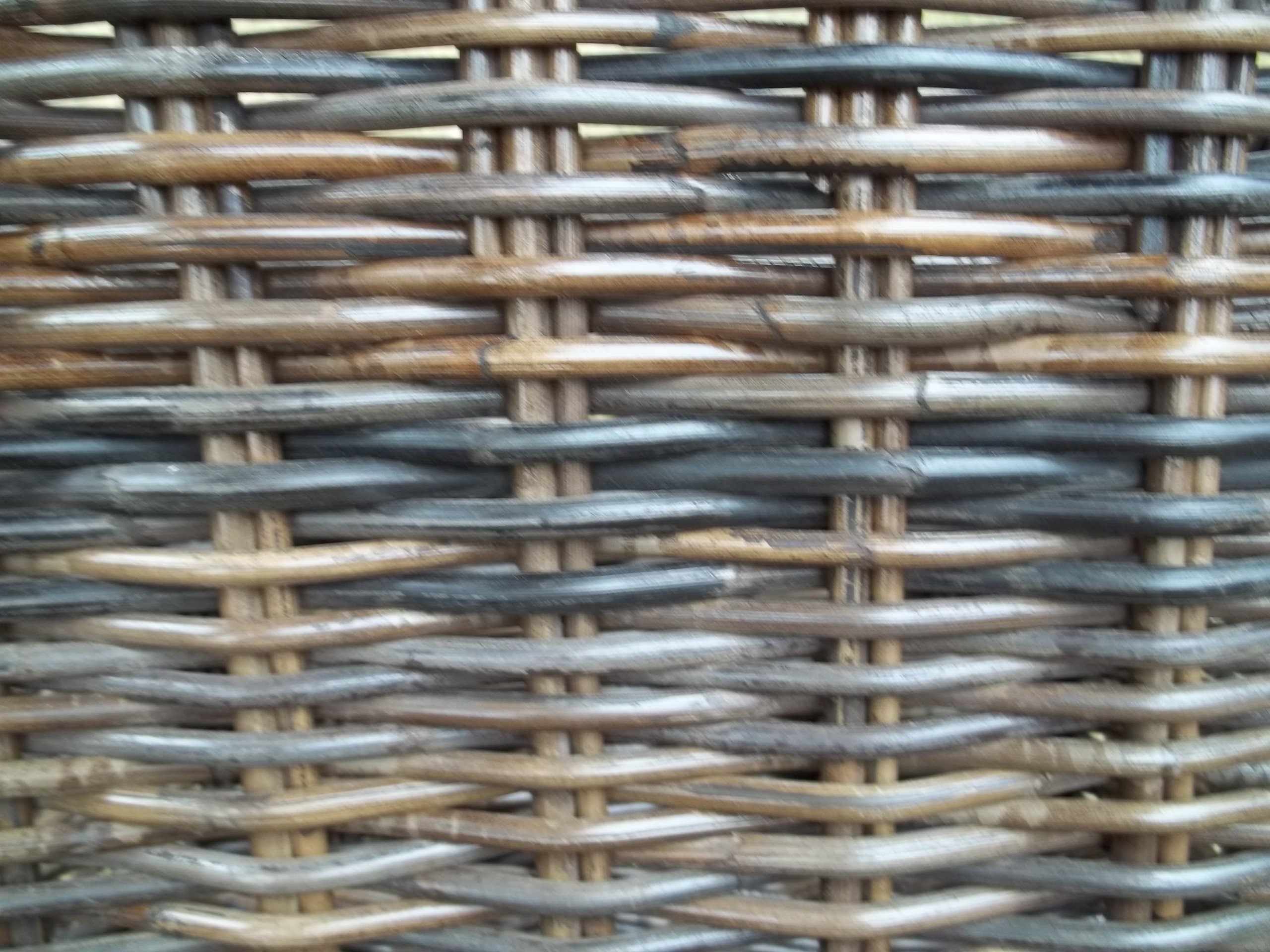 Kaminkorb, Holzkorb, Erntekorb aus Rattan-Peddigrohr, braun