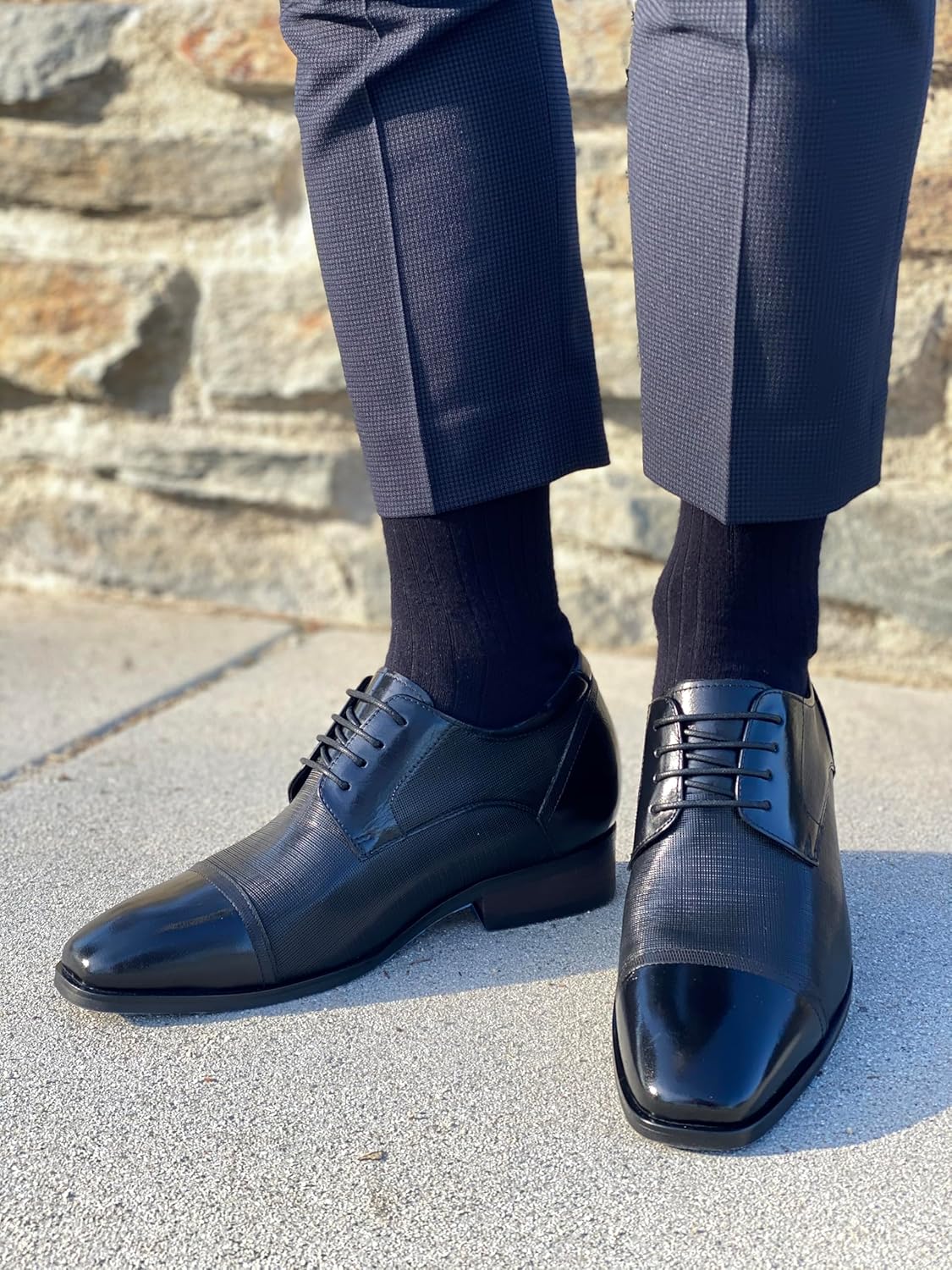 CALTO Men's Invisible Height Increasing Elevator Shoes - Black Premium Leather Lace-up Formal Oxfords - 3.2 Inches Taller - Y40552 - Size 9 D(M) US - Image 2