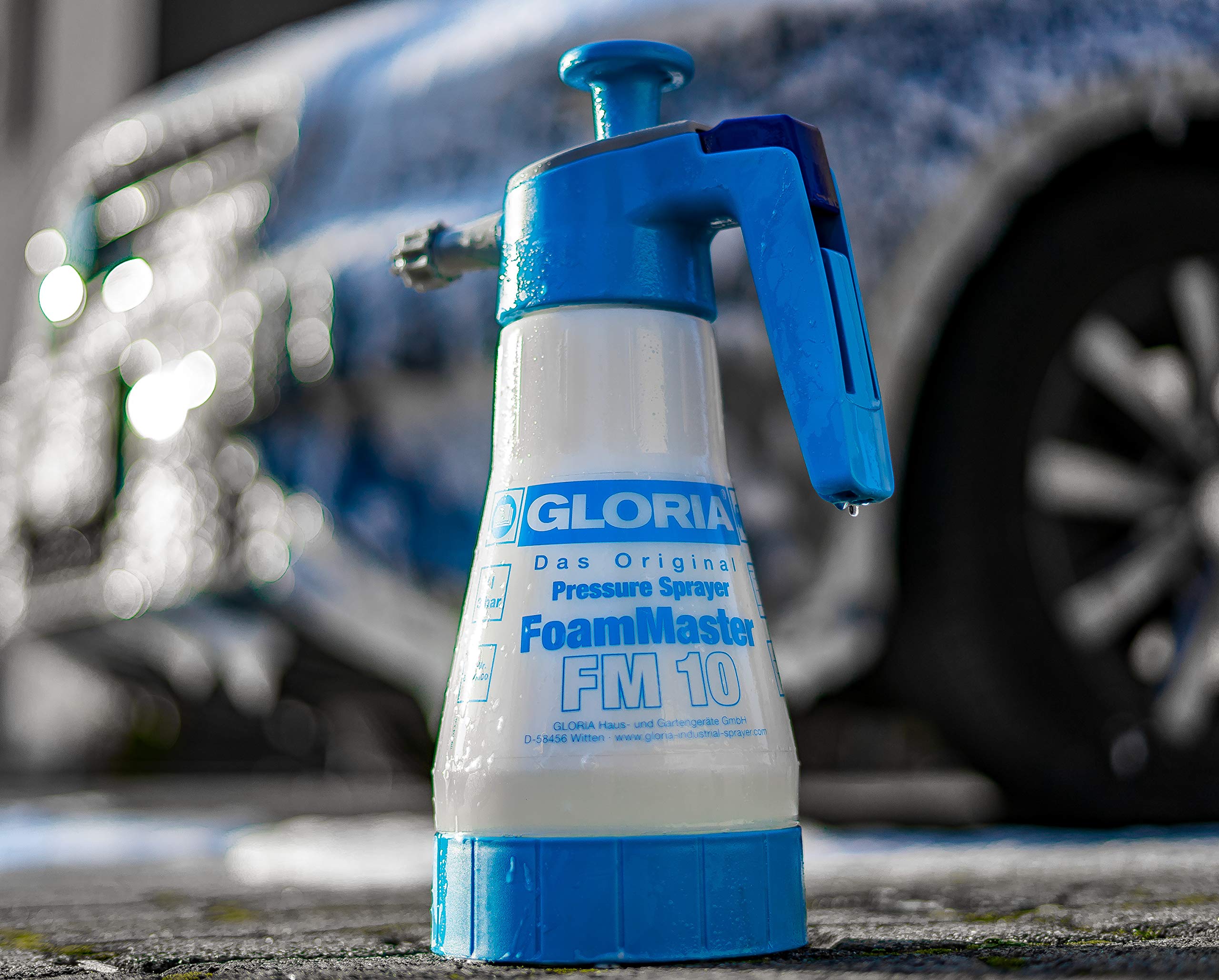 detailmate Auto Vorwäsche Set: ValetPRO pH-neutral Snow Foam 1 Liter + Gloria Foam Master FM10 Schaumsprüher 1 Liter + 3in1 Chenille Waschhandschuh + Griffin Messbecher 150 ml skaliert