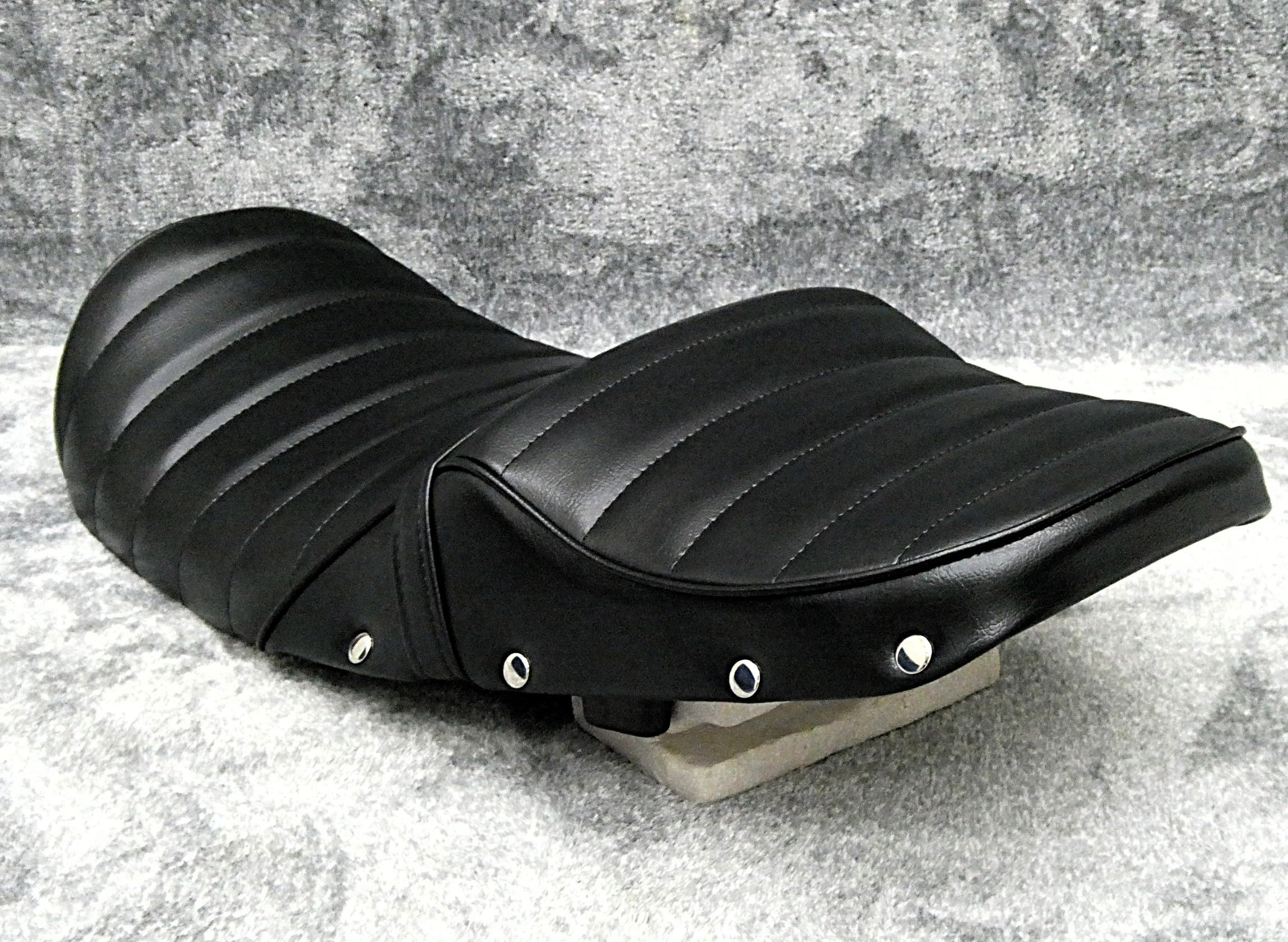 Amazon | CB400SF NC39 NC42 タックロール シート 鋲