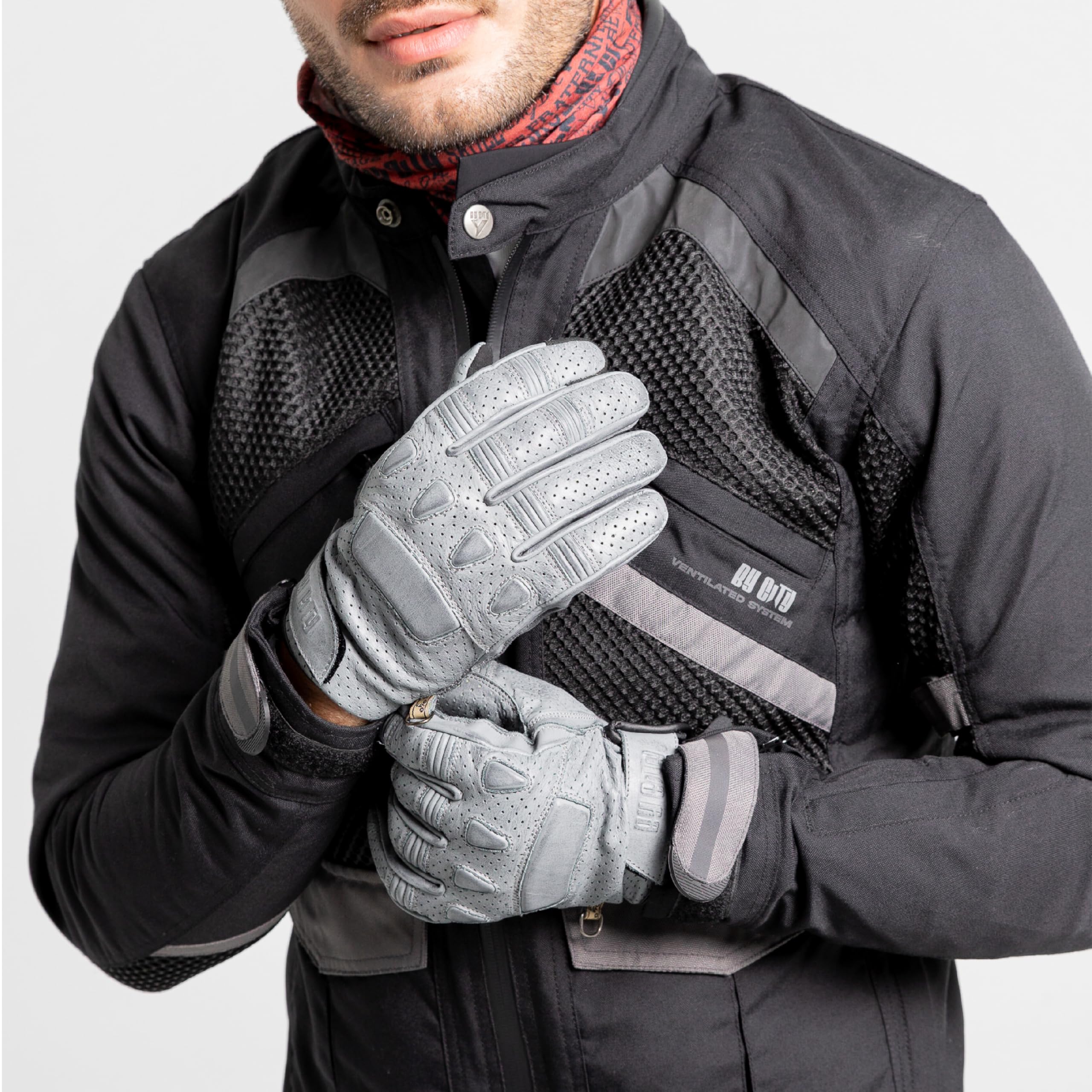 BY CITY - Guantes Pilot II Hombre - Piel Premium para Durabilidad - Refuerzos Antiabrasión de Aramida - Función Táctil en Índice y Pulgar - Ajuste Seguro con Velcro - Talla XS - Gris