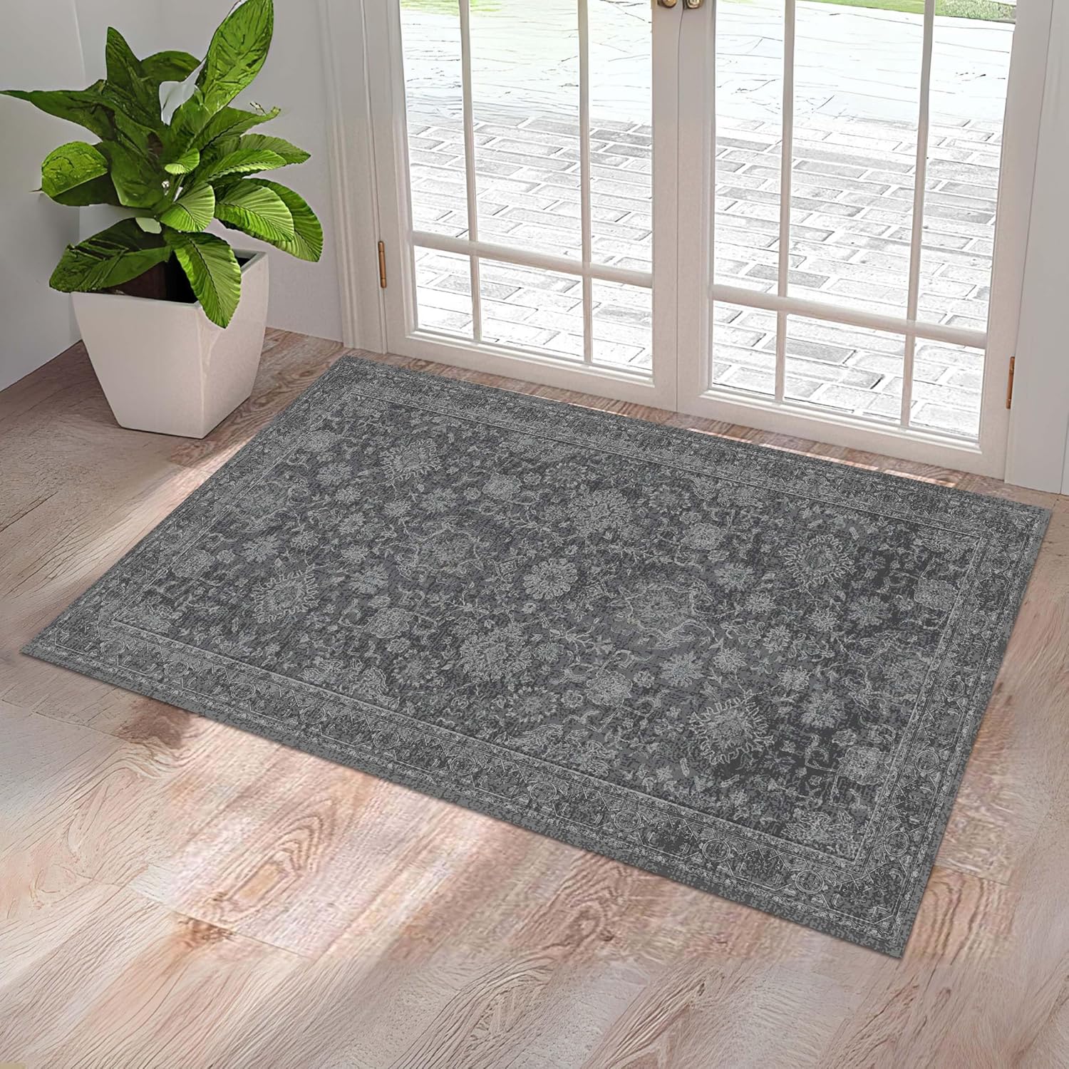 Washable Area Rug 4x6 | Non Slip Area Rug for Living Room, Bedrooms, Dining Room | Ultra-Soft Flannel Carpet Area with Rubber Backing (Light Grey, 4x6)