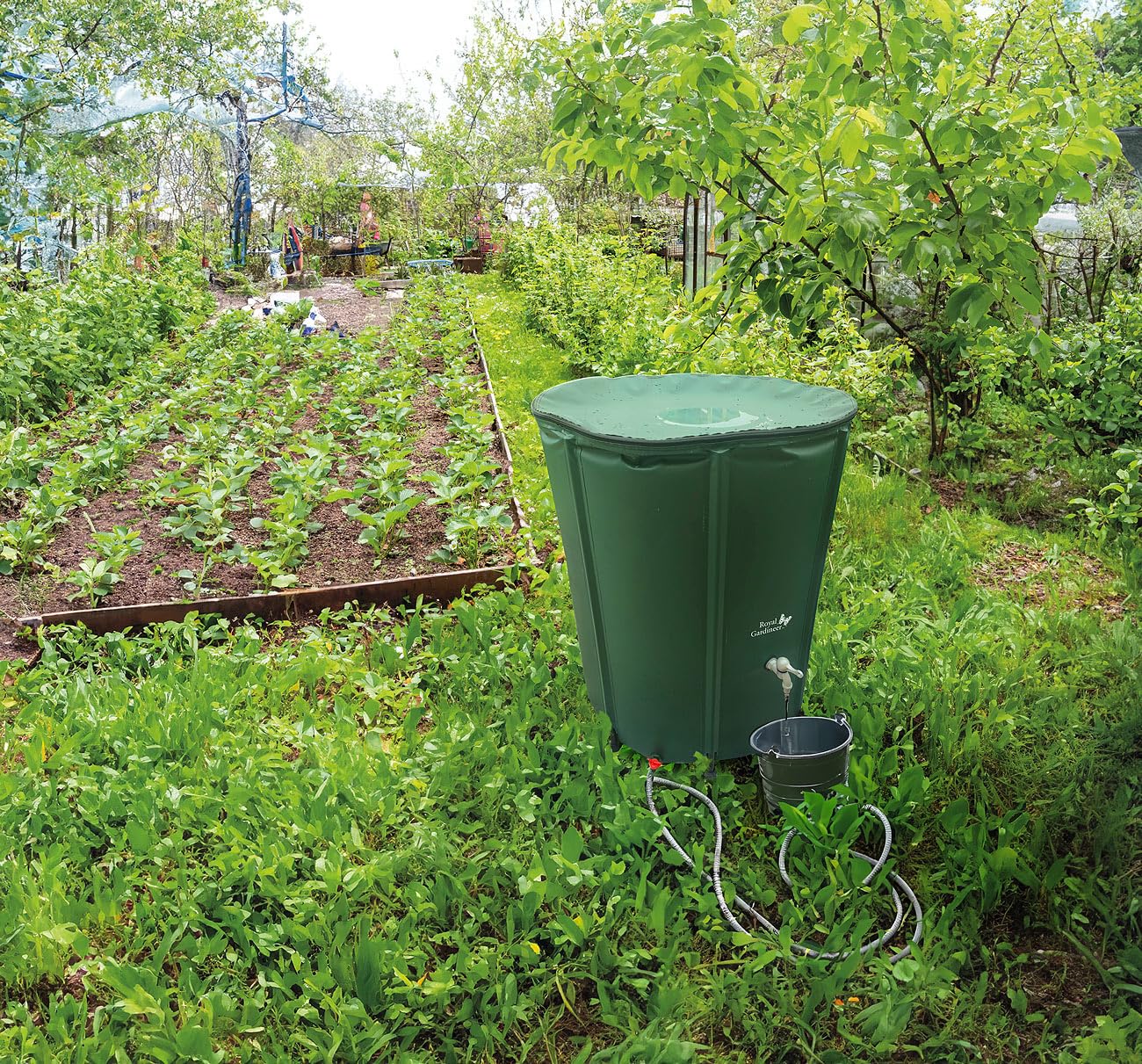 Royal Gardineer Wassertonne: Faltbare Regentonne mit Deckel, 500 l, 620 GSM-PVC, Schlauchanschluss (Regensammler, Gartenfäßer, Gartenschlauch)