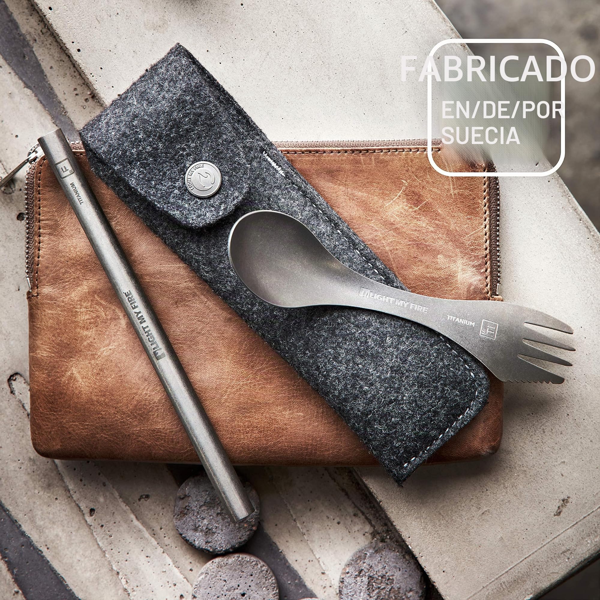 Light My Fire Cubierto Camping - Spork Titanium + Pajita Reutilizable + Estuche - 3 en 1 Cuchara Tenedor Cuchillo - Set para Llevar Acampada Lonchera
