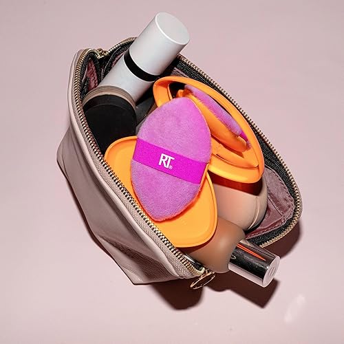 Miniatura 14 de Real Techniques Miracle 2-In-1 Powder Puff + Travel Case, Dual-Sided Makeup Blending Puff, Elastic Band, Precision Makeup Sponge & Powder Puff, For