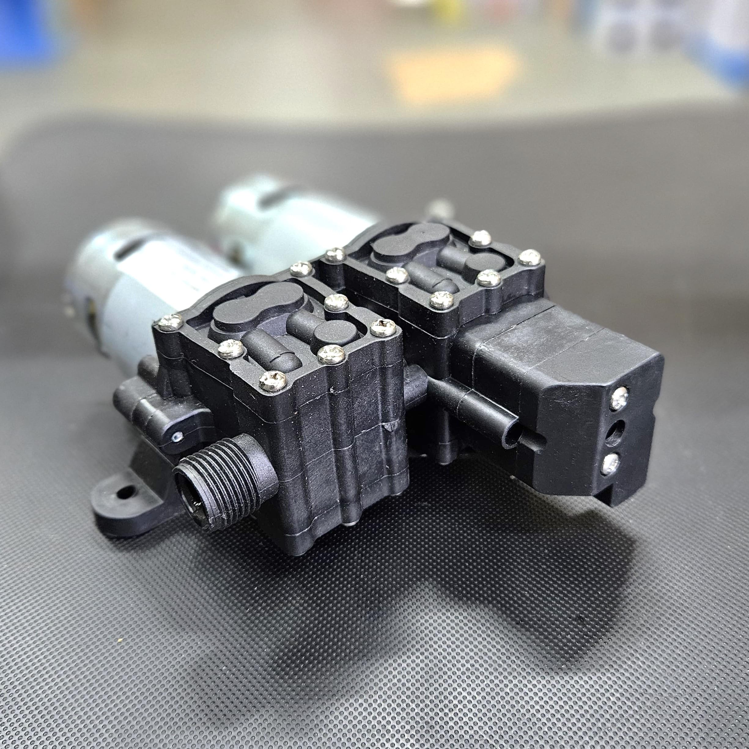ANM SALES12v DC Double-Core Battery Sprayer Motor Pump Diaphragm Water Pump For Agricultural Sprayer/12v DC Double-core Self Priming Double Head. (100psi 4.0lpm 7bar 2.5Amp)-image-21