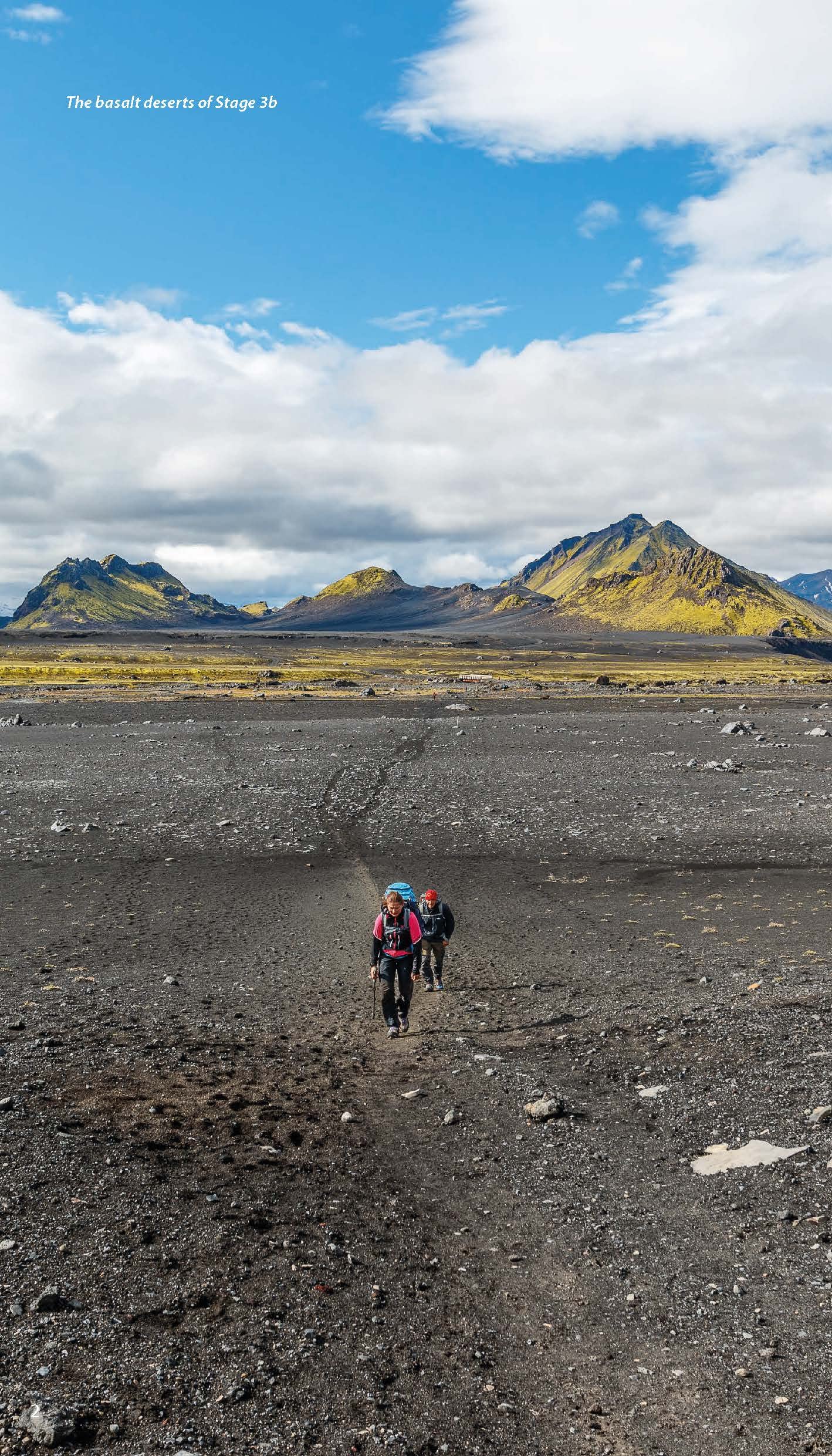 Trekking Iceland's Laugavegur Trail: Two-way Guide: 1:40k Mapping, 14 Differ (Knife Edge guidebooks)